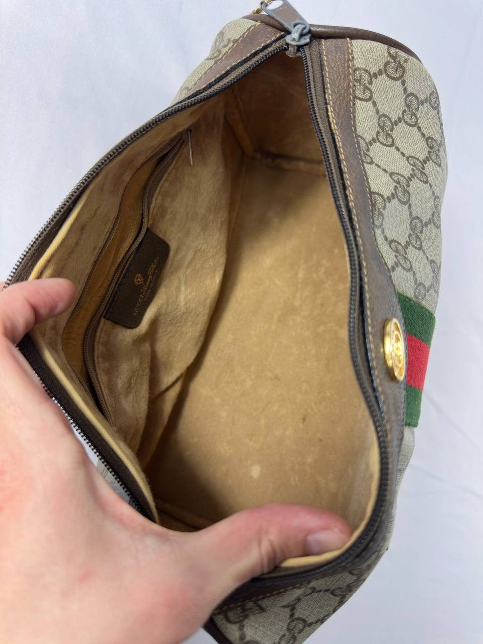 Gucci Vintage Gucci GG Supreme Web Cosmetic Bag Size ONE SIZE - 16 Thumbnail
