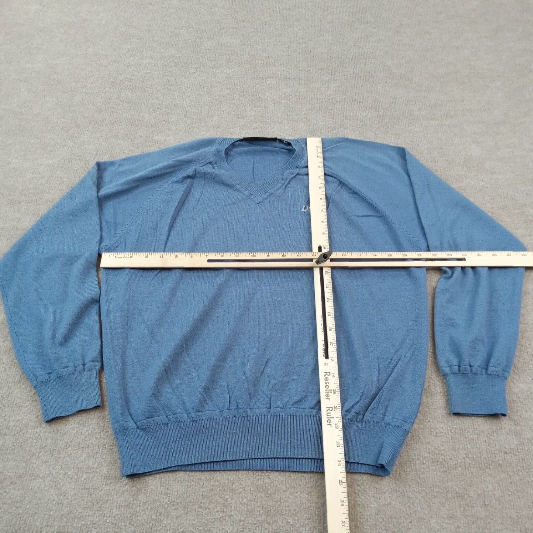 Vintage Greg Norman Mens Large Blue V Neck Sweater Casual Lightweight Size US L / EU 52-54 / 3 - 2 Thumbnail