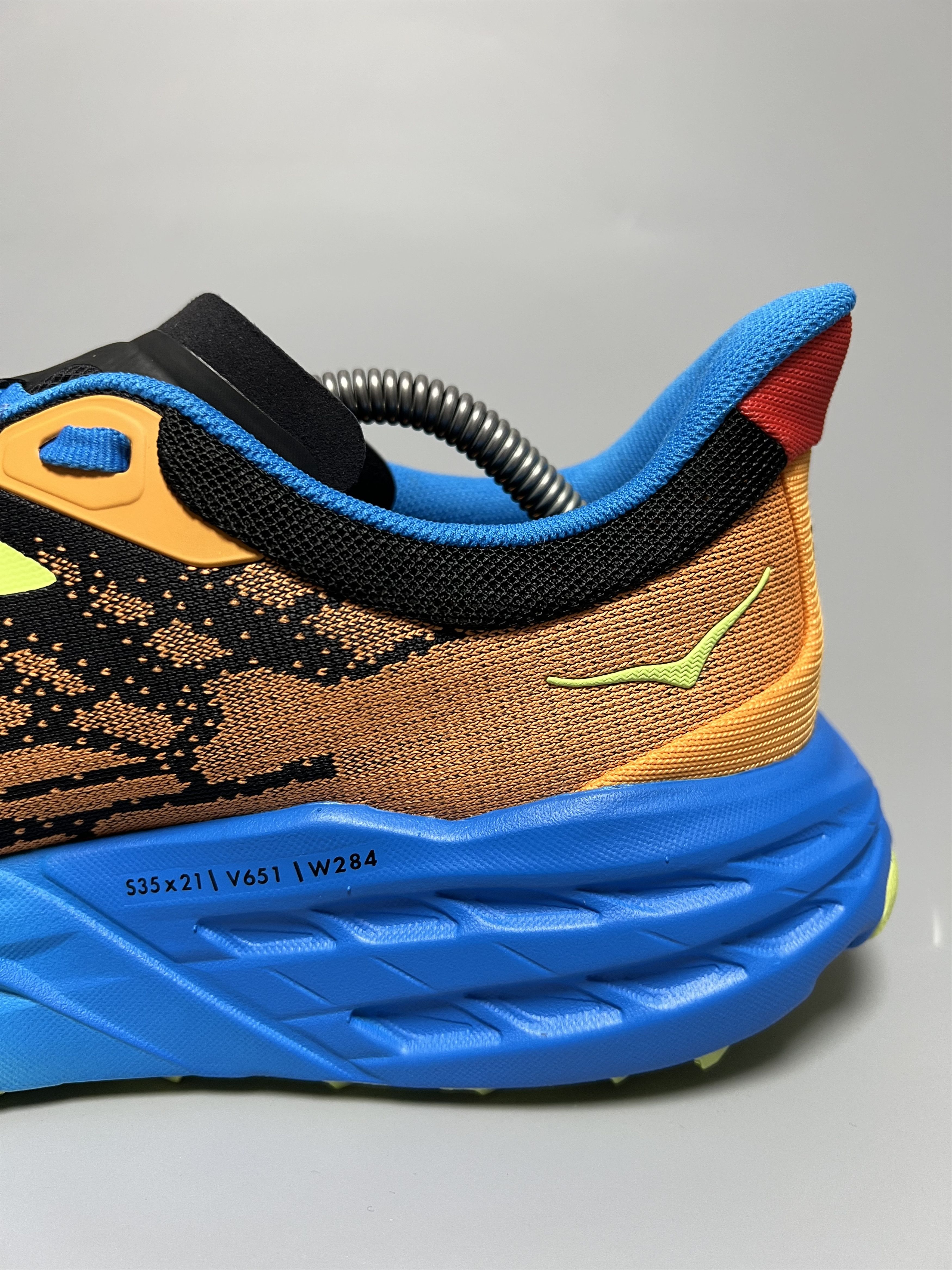 Hoka 9D Sample Hoka One One Speedgoat 5 Trail Running Shoes Size US 9 / EU 42 - 11 Thumbnail