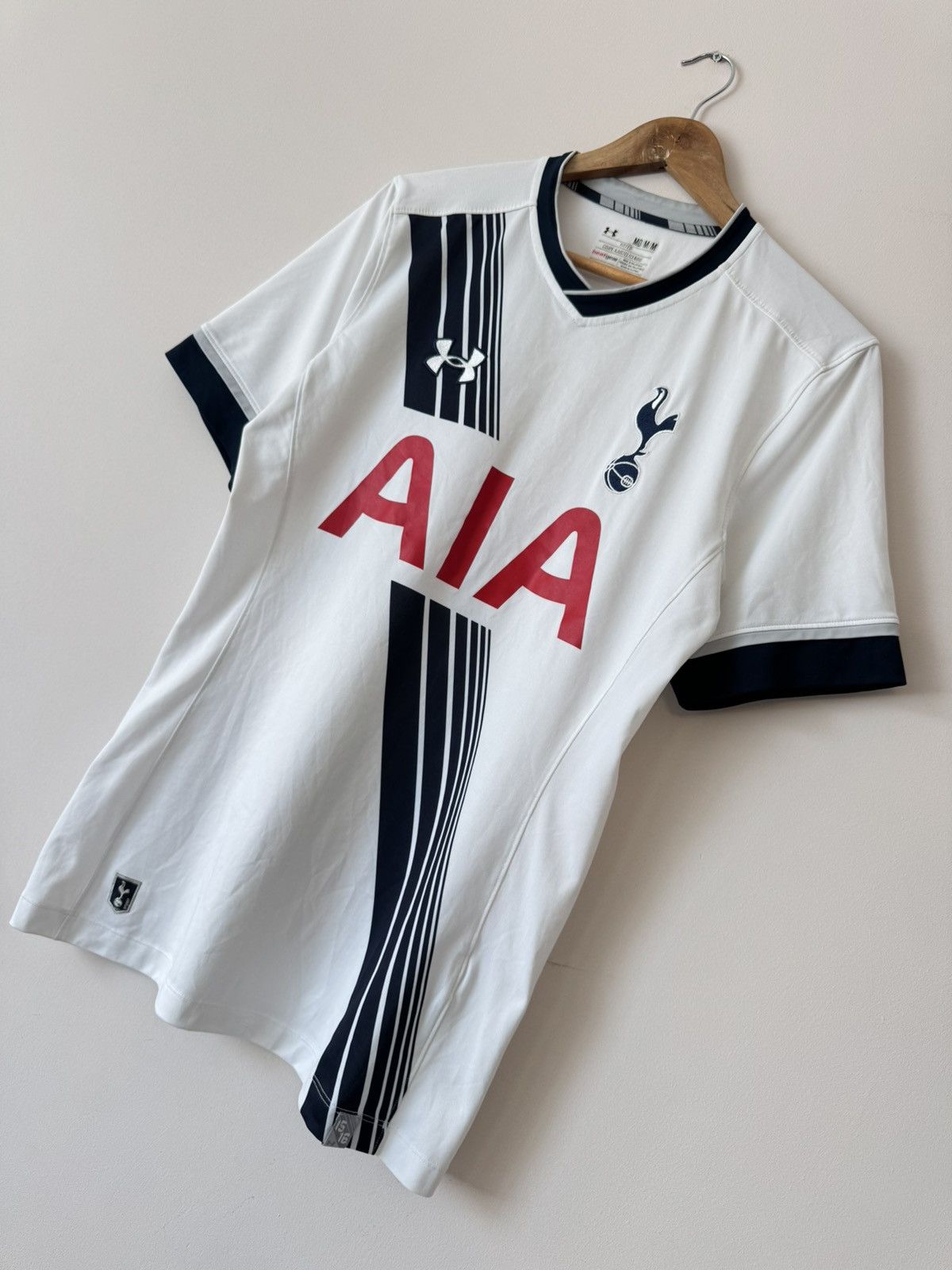 Under Armour Tottenham Hotspur 2015-2016 Home Soccer Jersey Football Kit Size US M / EU 48-50 / 2 - 3 Thumbnail