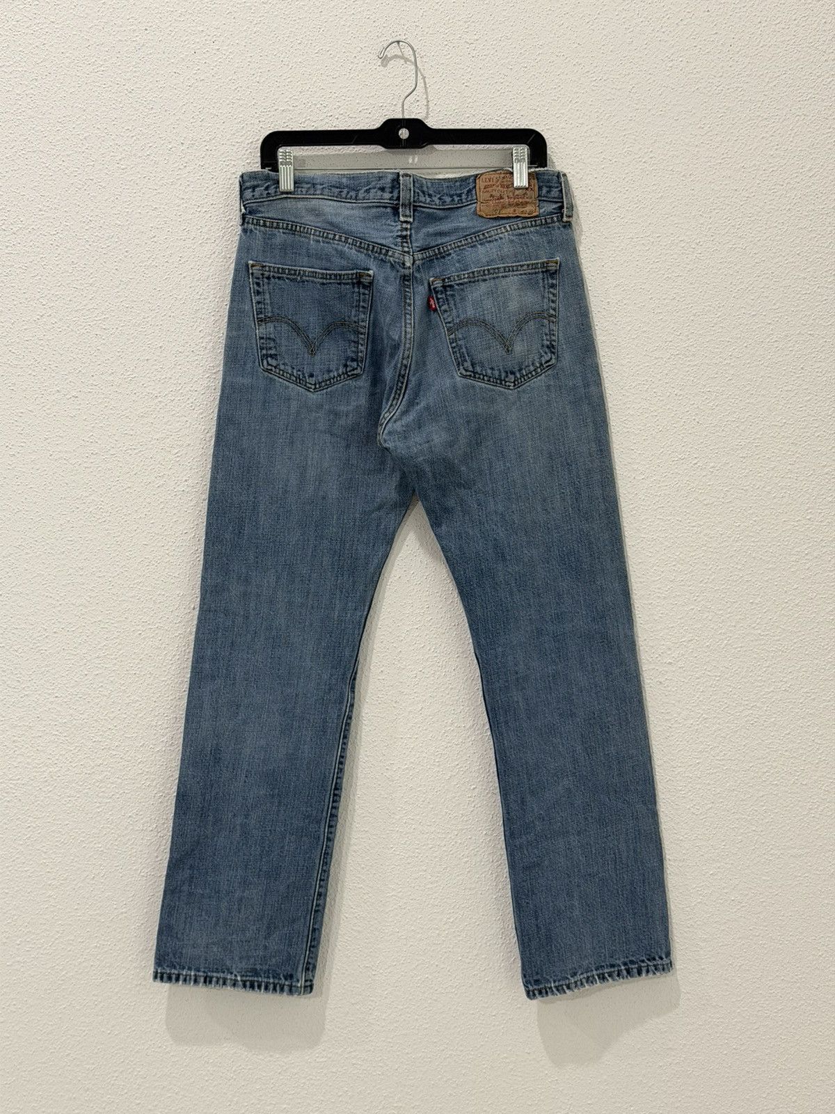 Levi's Vintage Clothing Vintage Levis 501 Jeans Light Wash Straight Leg Button Fly Size US 33 - 1 Thumbnail