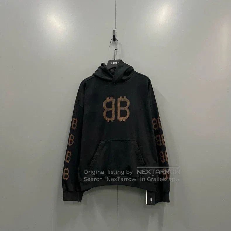 Balenciaga Balenciaga Graffiti BB Distressed Hoodie. Size US M / EU 48-50 / 2 - 1 Thumbnail