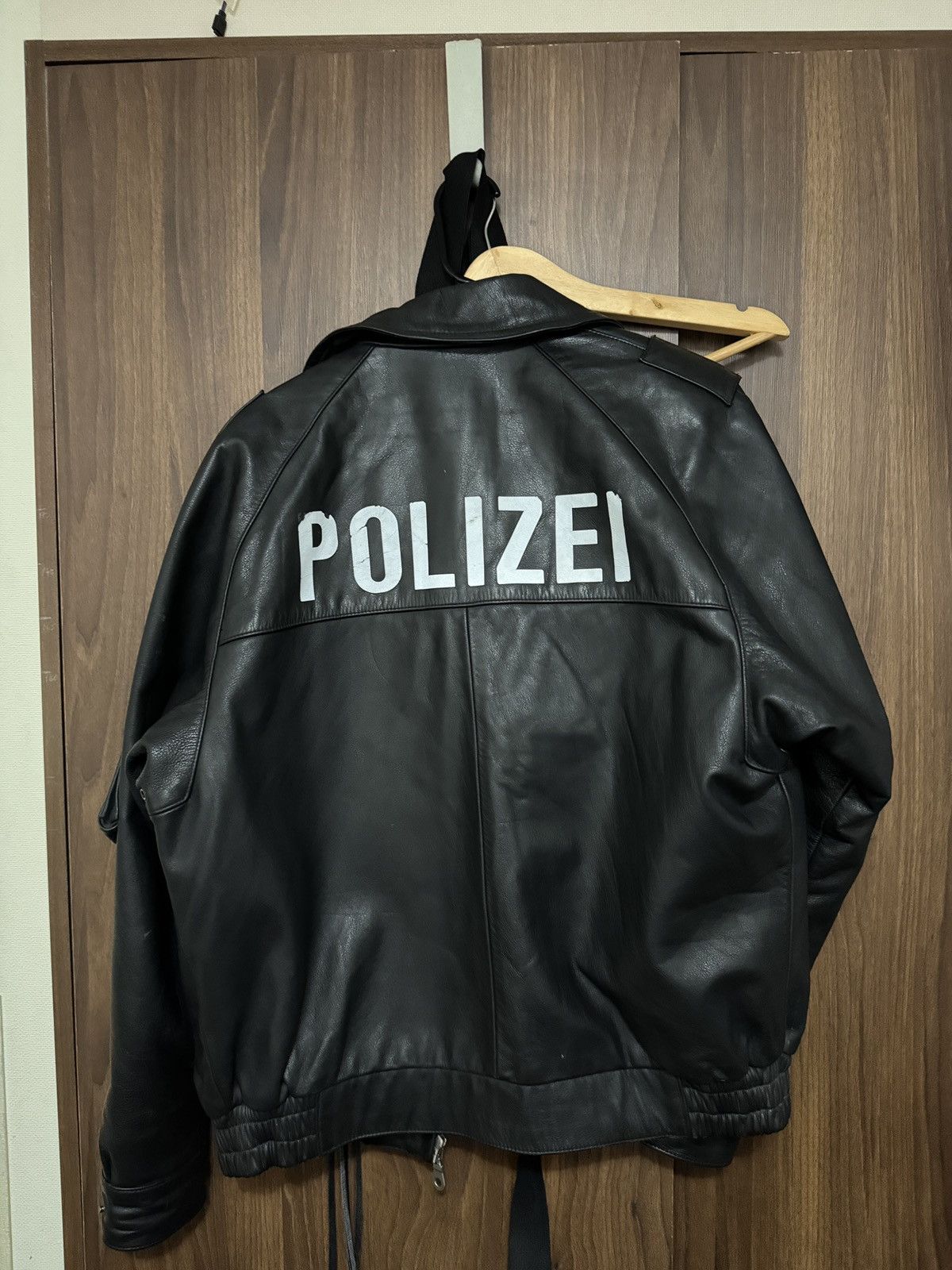 Vintage German polizei leather jacket Size US L / EU 52-54 / 3 - 1 Thumbnail
