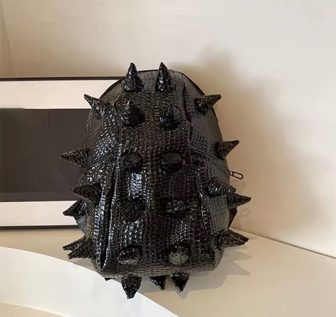 Japanese Brand × Vintage Hedgehog Shape PU Backpacks Size ONE SIZE - 4 Thumbnail