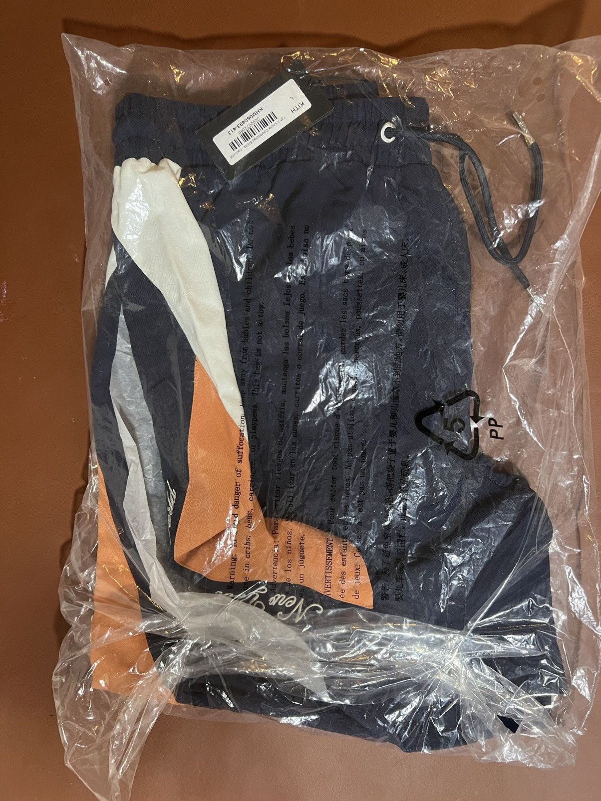 Kith Kith for the New York Knicks Color-Blocked Shorts Large Size US 34 / EU 50 - 7 Thumbnail
