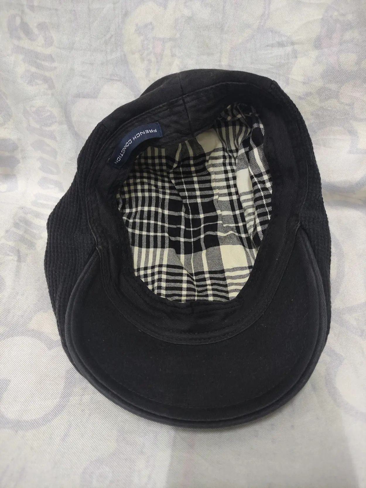 French Connection FRENCH CONNECTION BARETTA CAP RARE DESIGN Size ONE SIZE - 3 Thumbnail