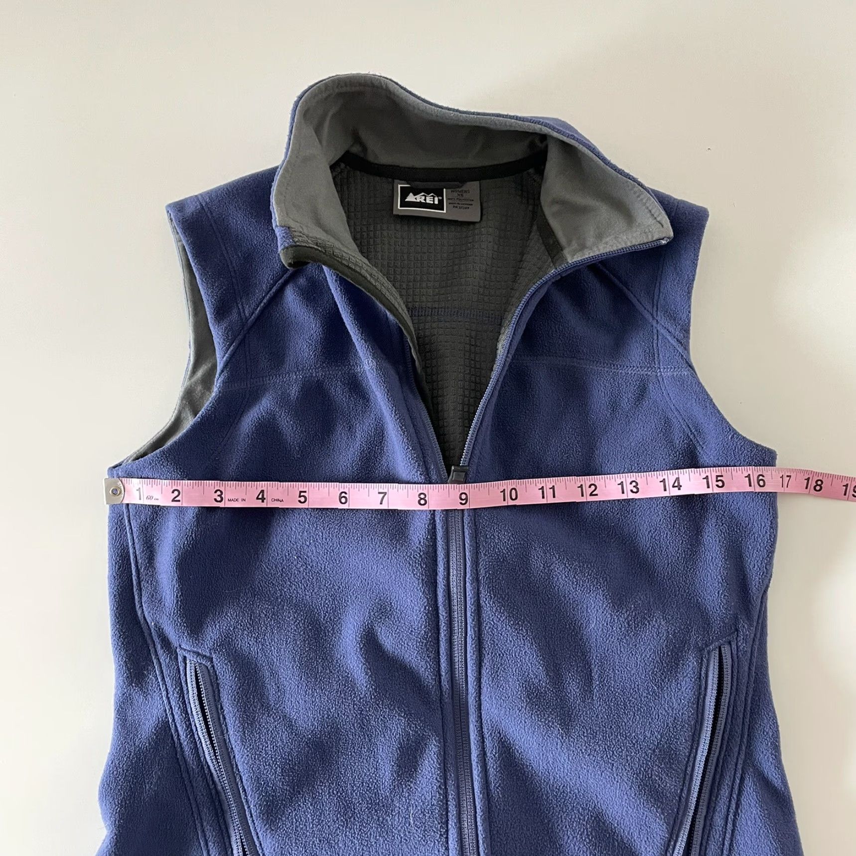 Vintage REI Fleece Full Zip Vest Women's XS Gray Purple Shirt Vest Womens XS Gray Size XS / US 0-2 / IT 36-38 - 4 Thumbnail