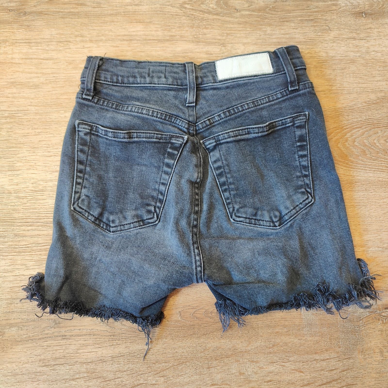 RE/DONE Re/Done Jean Shorts Womens 25 Dark Gray Wash Raw Hem Size 25" / US 0 / IT 36 - 6 Thumbnail