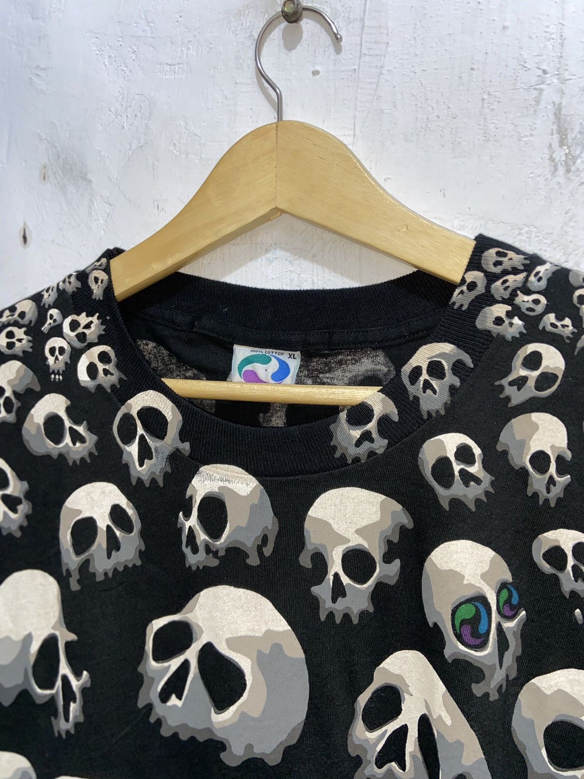 Liquid Blue × Vintage Vintage Chris Pinkerton 1992 ©️ Liquid Blue Skull Tshirt Size US XXL / EU 58 / 5 - 5 Thumbnail