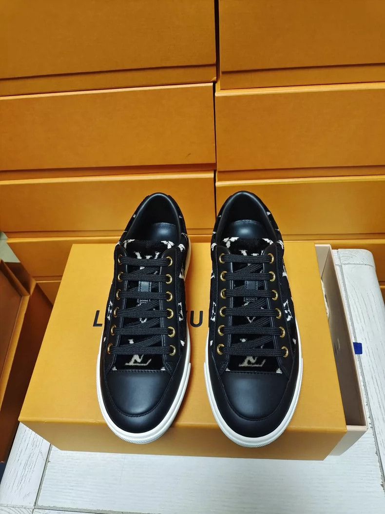 Louis Vuitton LV Low-top Lace-up Women’s Shoes Size 34.5-2507 Size US 4 / IT 34 - 3 Thumbnail