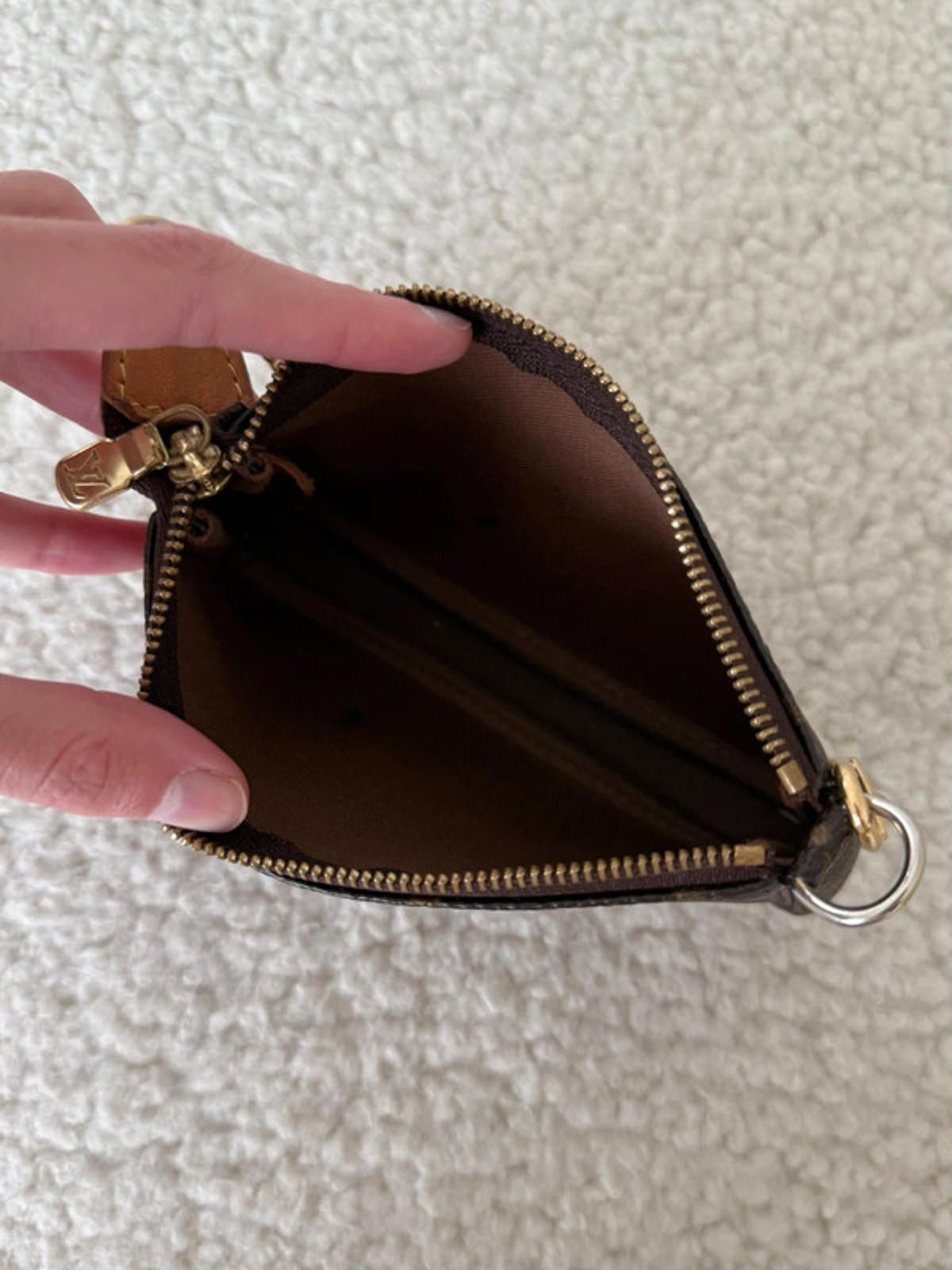Louis Vuitton Louis Vuitton Mini Pochette Size ONE SIZE - 8 Thumbnail