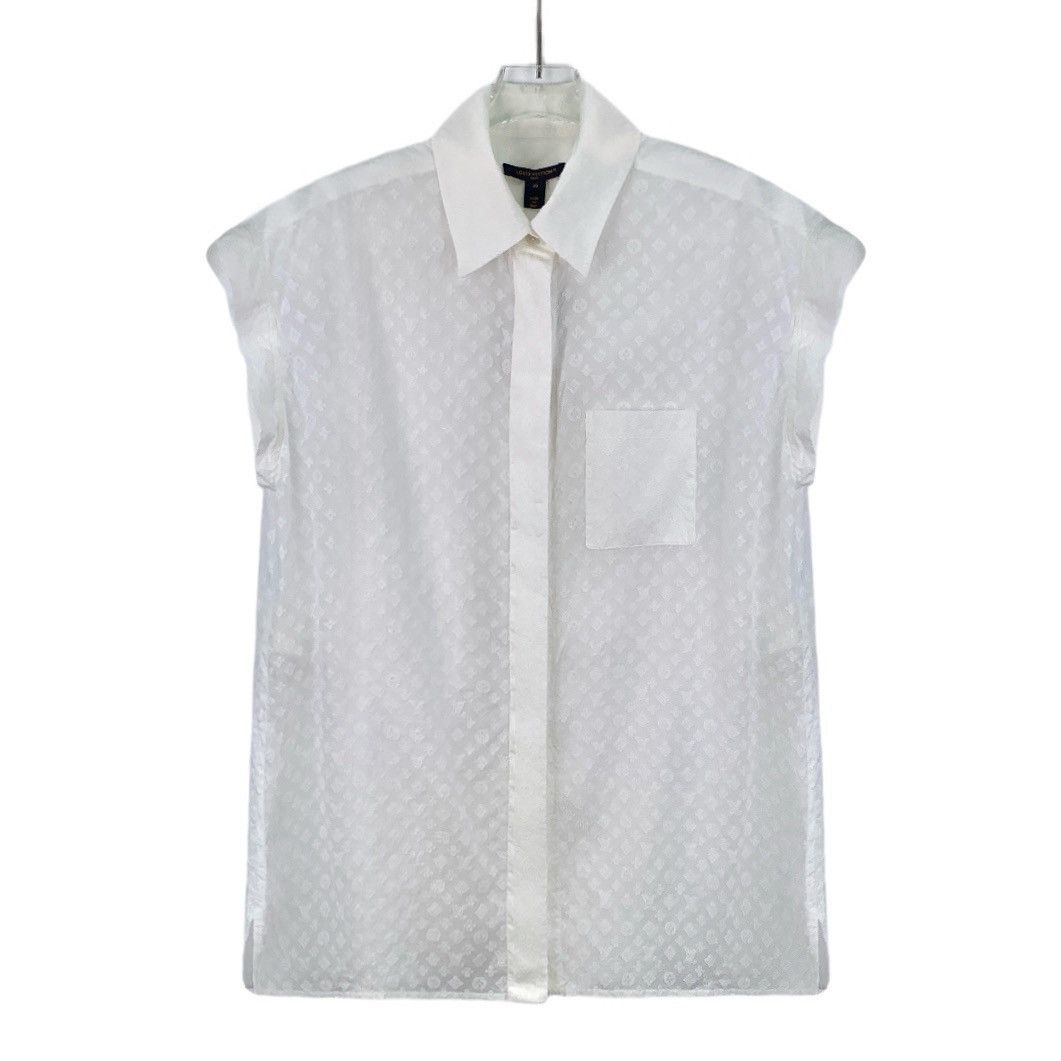 Louis Vuitton Louis Vuitton 23 Logo Embossed Full Print Cotton Shirt, Size XS / US 0-2 / IT 36-38 - 1 Thumbnail