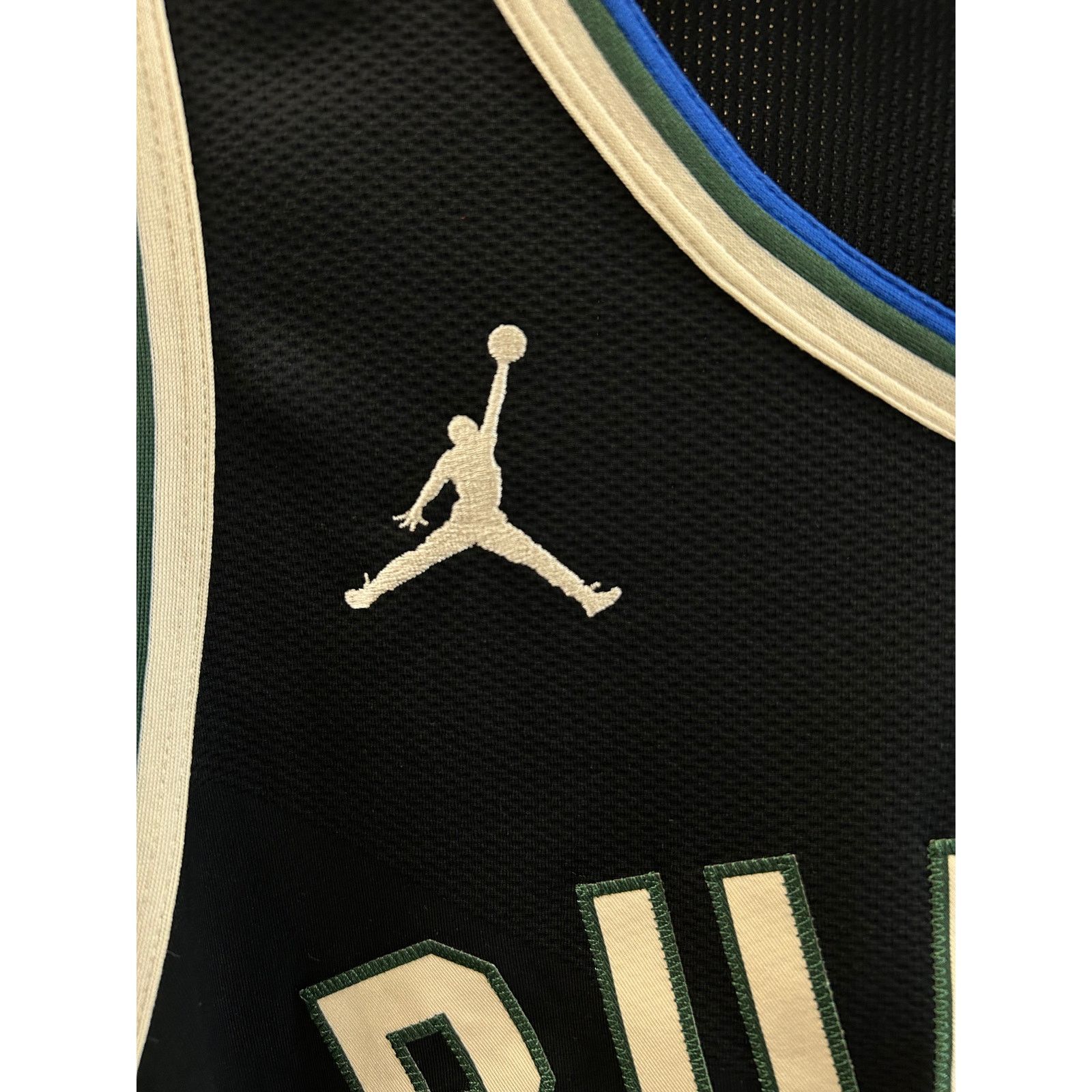Jordan Brand × Nike Giannis Antetokounmpo Milwaukee Bucks Statement Jersey 2XL Size US XXL / EU 58 / 5 - 5 Thumbnail