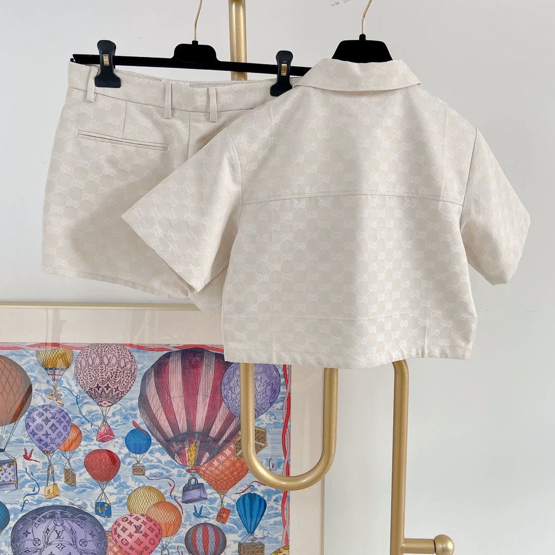 Gucci Gucci GG monogram top & shorts set 36/38 Size XS / US 0-2 / IT 36-38 - 2 Thumbnail