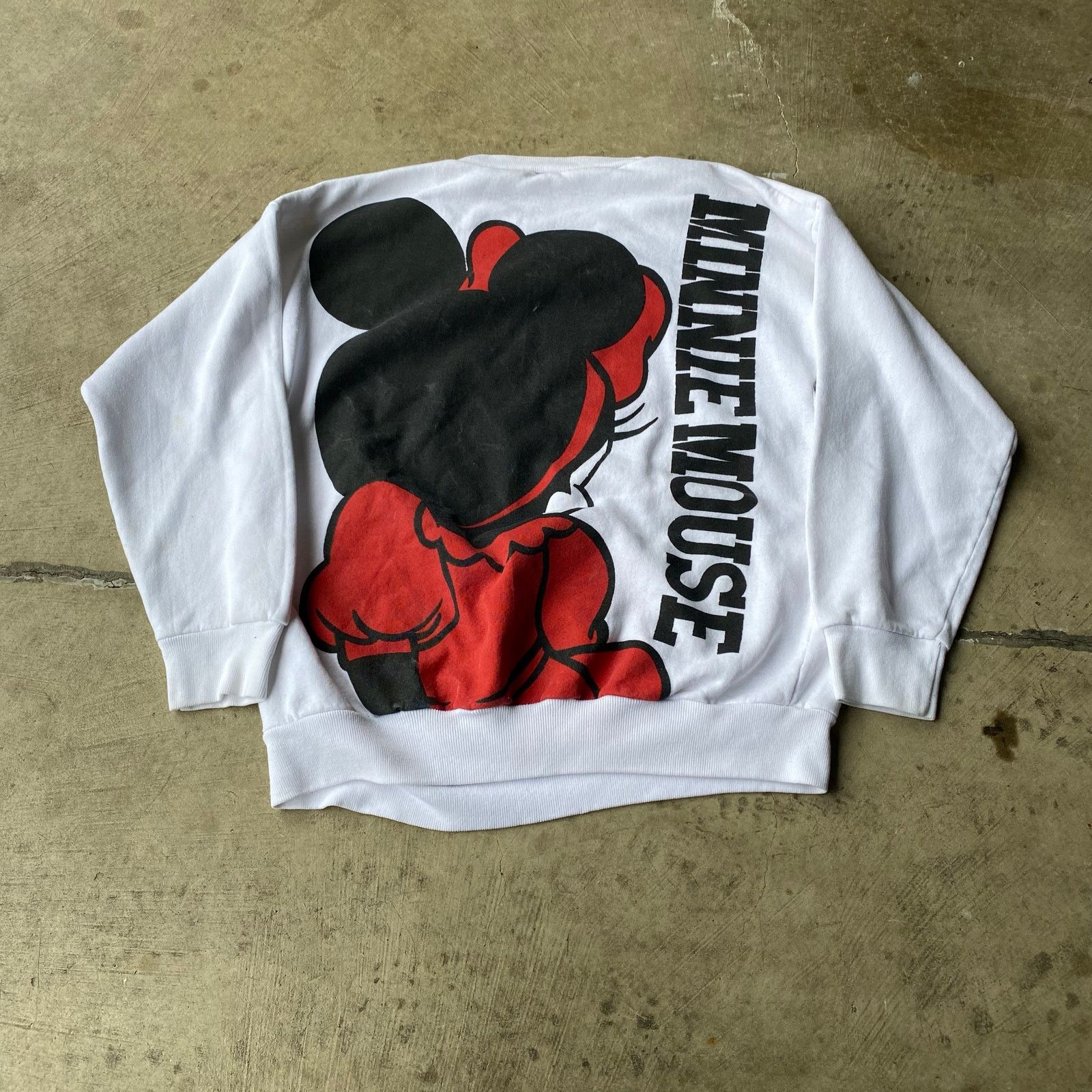Vintage VINTAGE MINNIE MOUSE AOP CREWNECK SWEATSHIRT MEDIUM Size US M / EU 48-50 / 2 - 3 Thumbnail