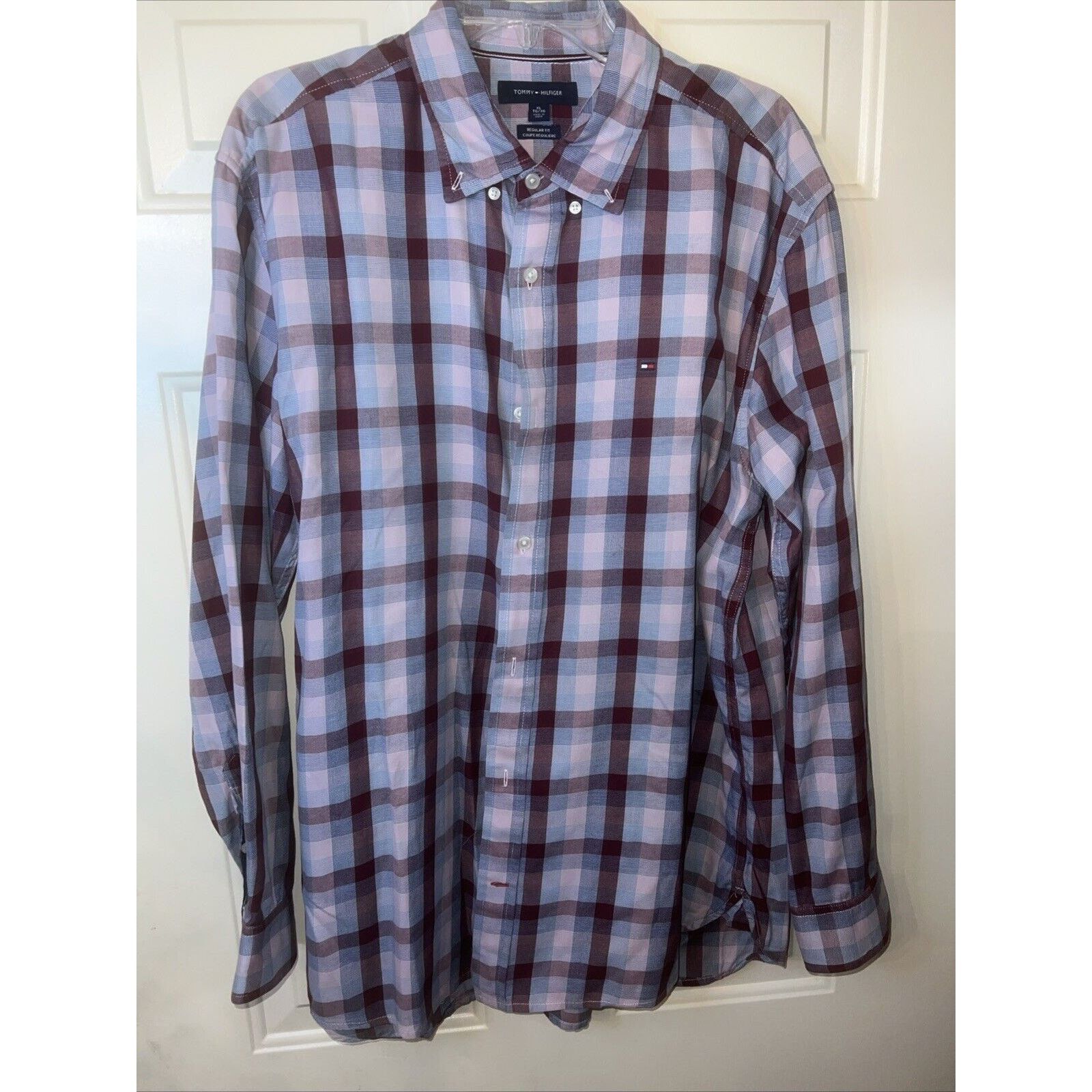 Tommy Hilfiger Tommy Hilfiger Mens Plaid Button Up Shirt Size XL Pink Blue Size US XL / EU 56 / 4 - 2 Thumbnail