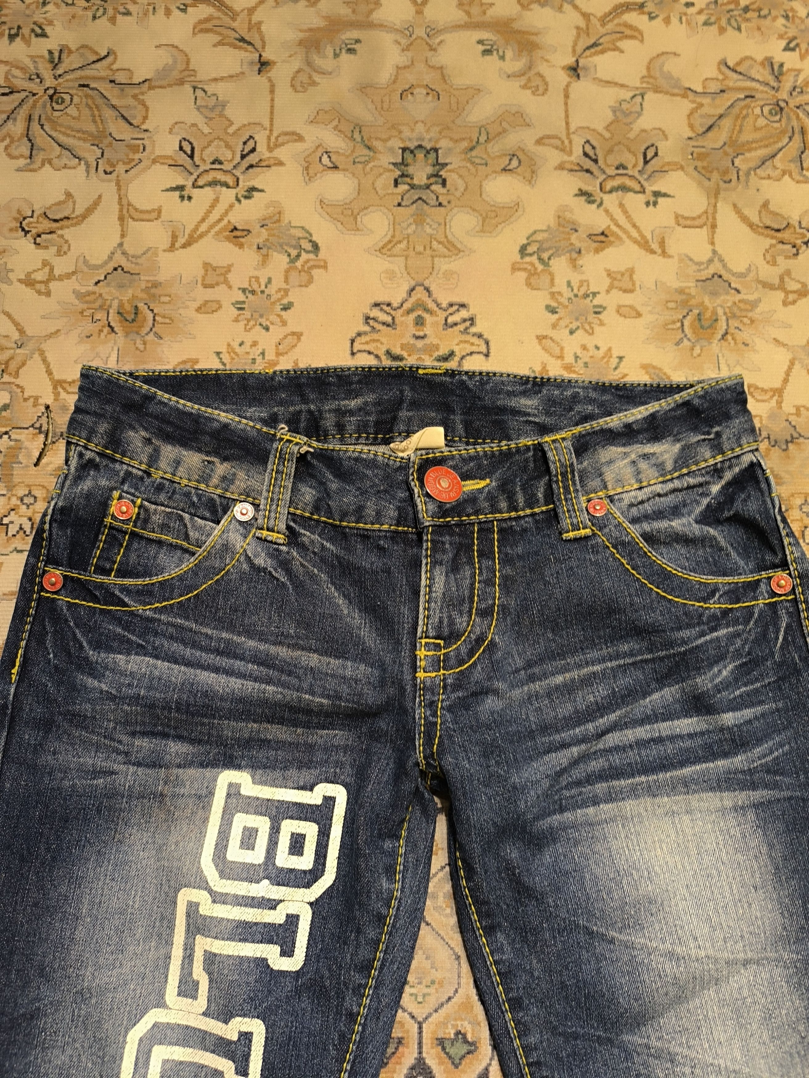 Japanese Brand BLUEMOONBLUE BIG SPELL OUT JEANS Size US 33 - 4 Thumbnail