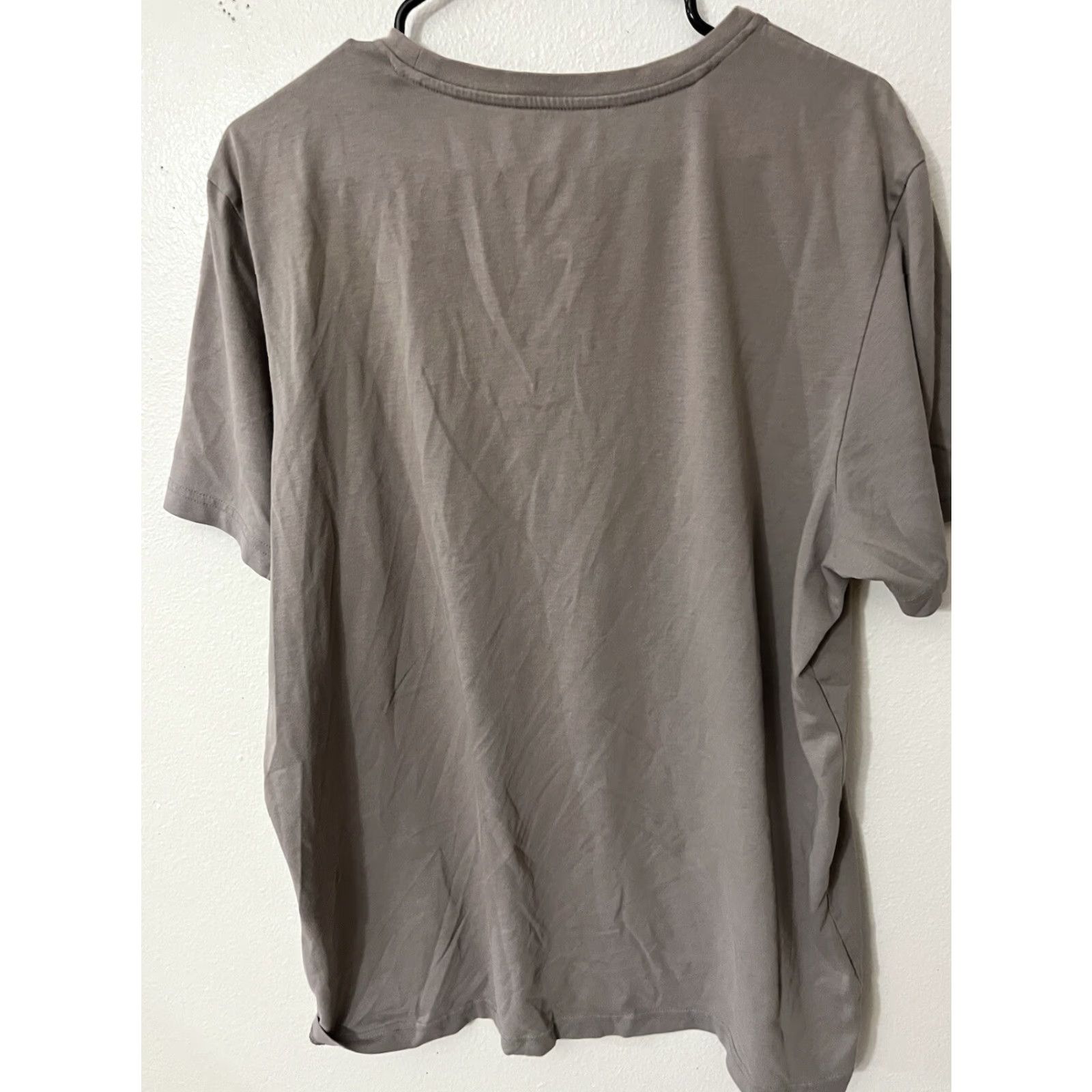 Adidas Adidas Climate Men's Gray T Shirt XL Size Short Sleeve Front Logo Round Neck Size US XL / EU 56 / 4 - 4 Thumbnail