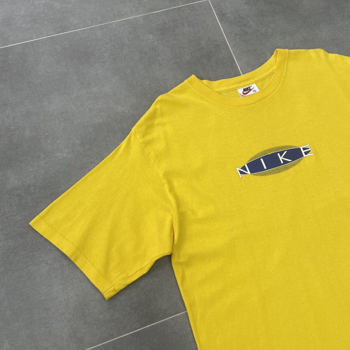 Nike × Vintage Vintage Nike T-Shirt Size M Size US M / EU 48-50 / 2 - 3 Thumbnail