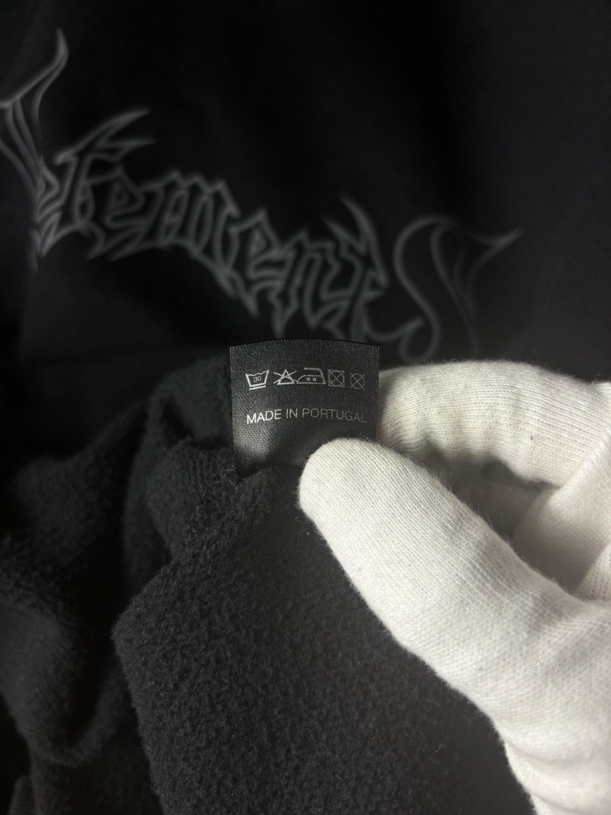 Vetements Vetements OG Metal Runway Hoodie AW16 Size US XS / EU 42 / 0 - 13 Thumbnail