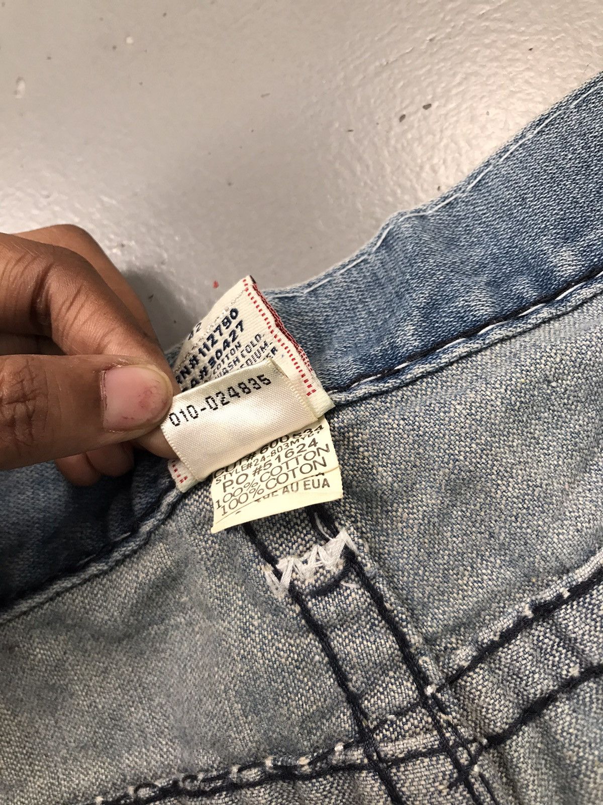 True Religion Vintage true religion inspired Joey super T distressed jort Size US 42 / EU 58 - 9 Thumbnail