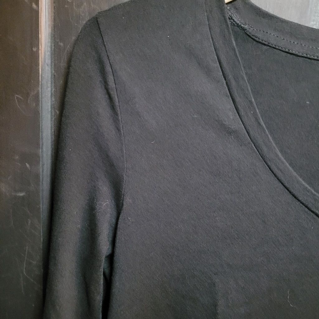 J.Crew J Crew shirt,black w/a cute ruffle on bottom,nwot,XS Size XS / US 0-2 / IT 36-38 - 4 Thumbnail