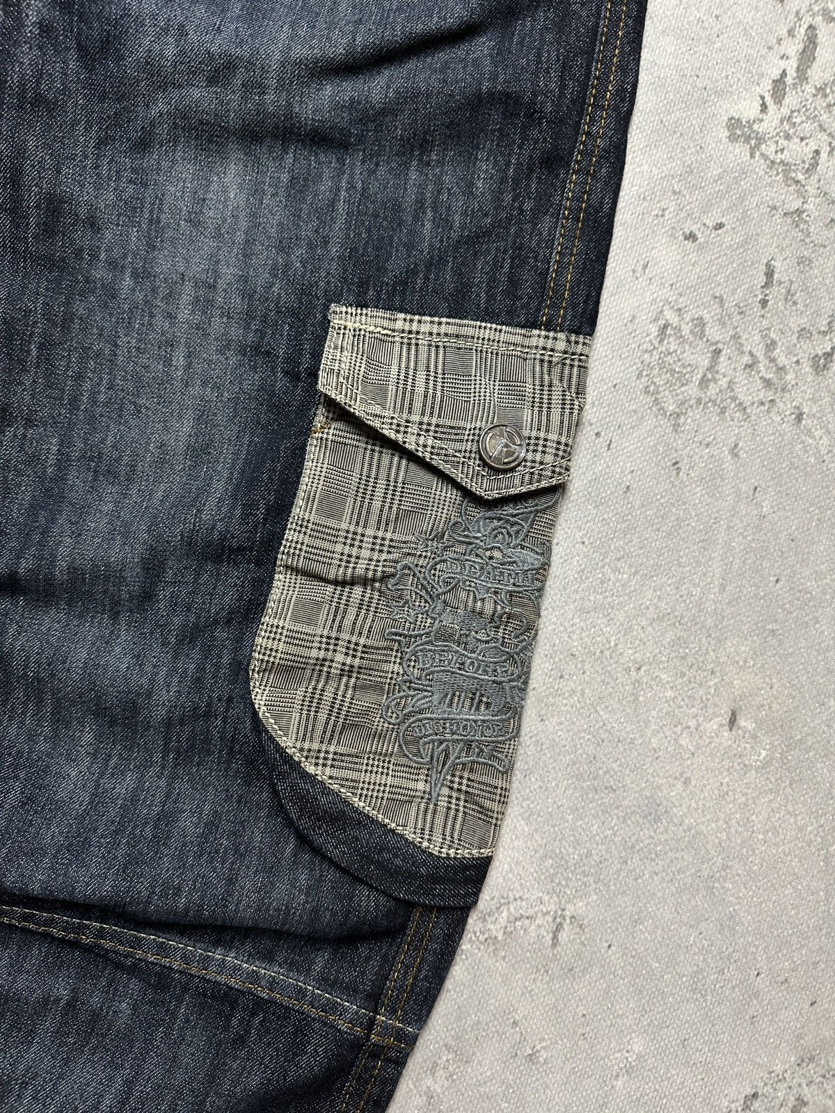 Ed Hardy Ed Hardy y2k Jeans Distressed Baggy Denim Washed Jeans 90s Size US 36 / EU 52 - 5 Thumbnail