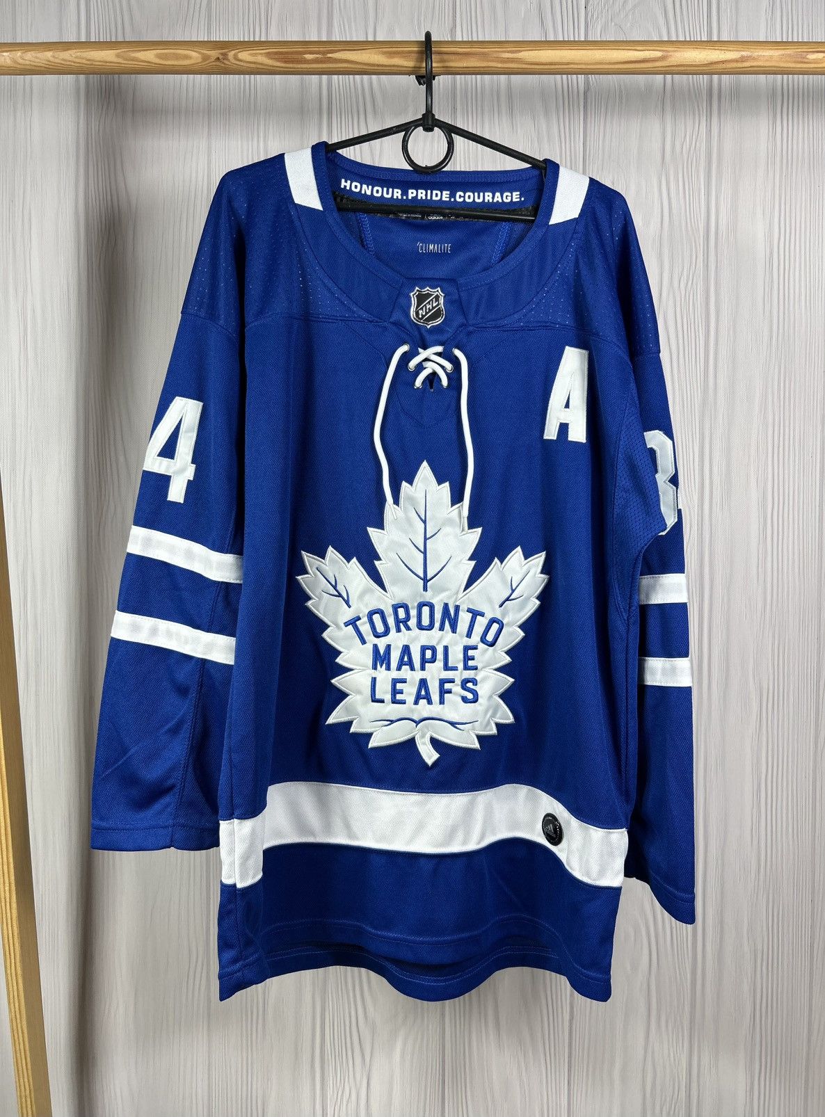 Adidas Adidas #34 Auston Matthews Toronto Maple Leafs NHL Jersey 50 Size US M / EU 48-50 / 2 - 1 Thumbnail