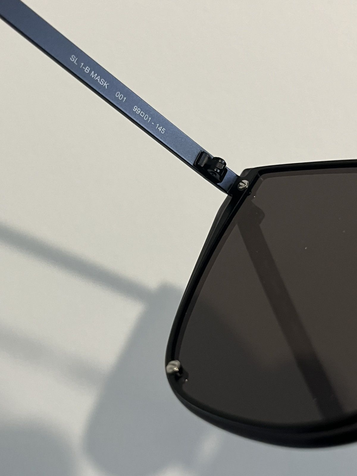 Saint Laurent Paris Saint Laurent Mask Sunglasses Size ONE SIZE - 6 Thumbnail