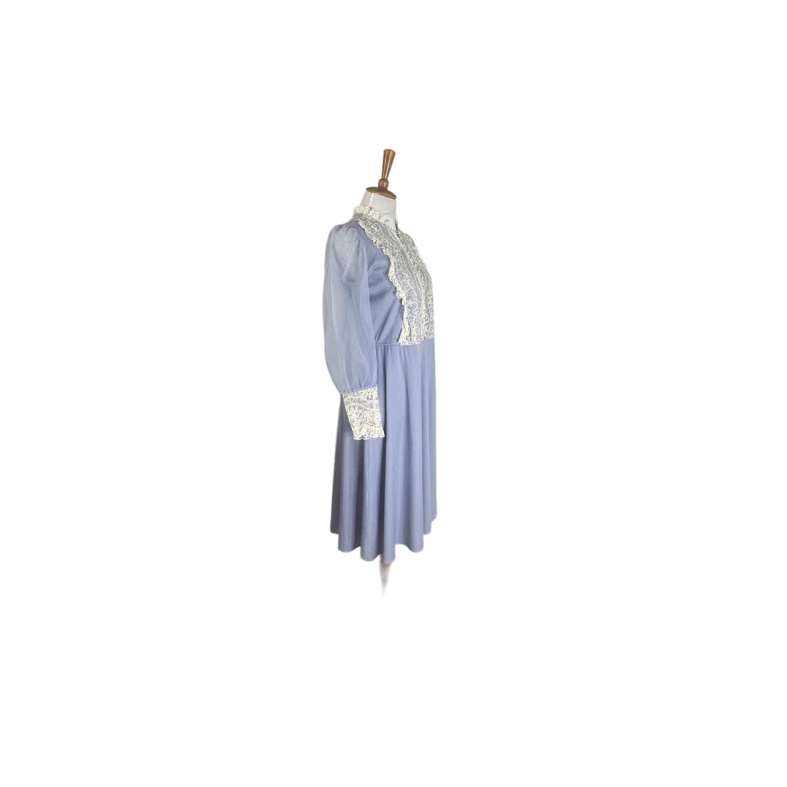 Vintage Vintage 1970s Periwinkle Blue Cottage Core Chiffon Dress M Size M / US 6-8 / IT 42-44 - 5 Thumbnail