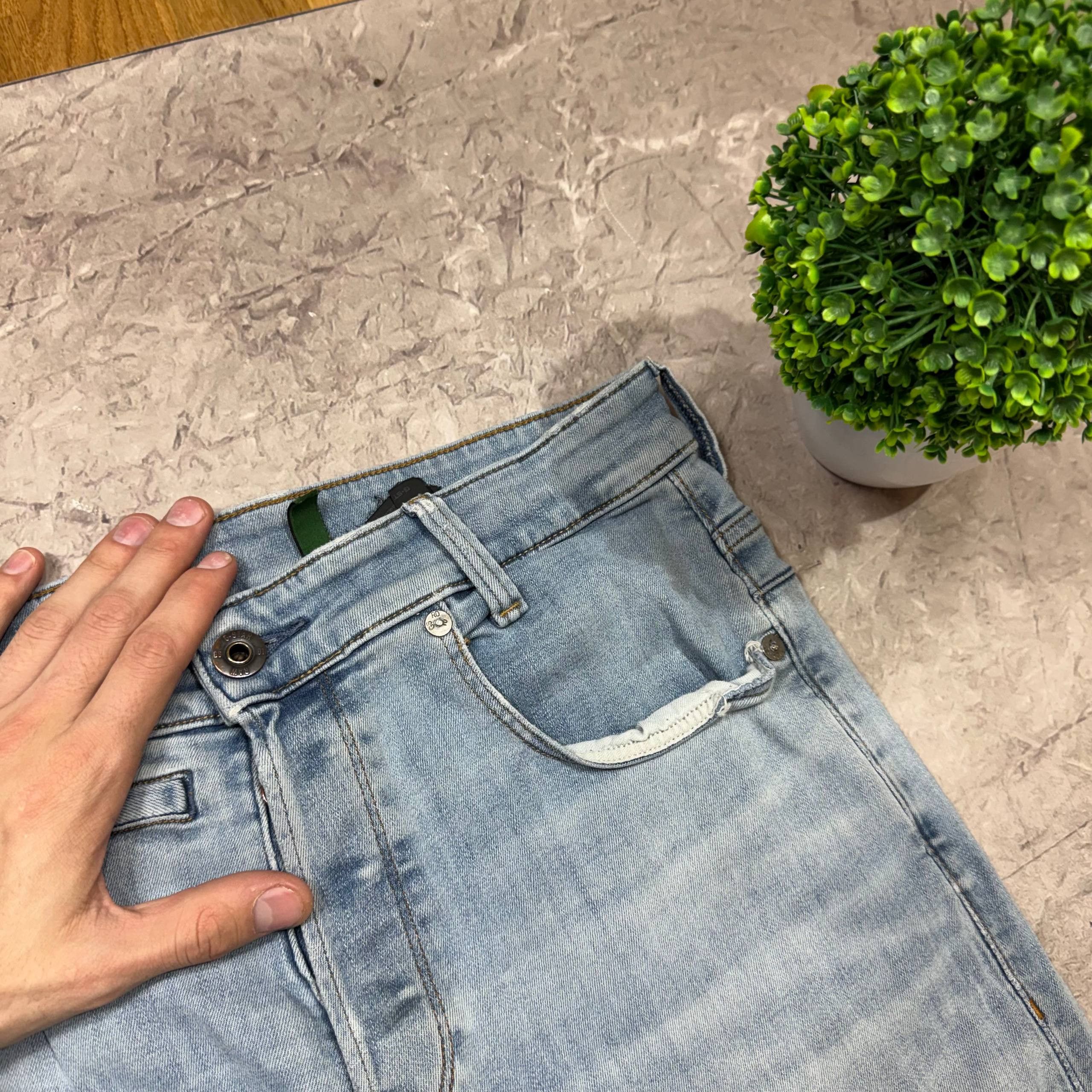 G-Star G-Star Raw Denim Faded Blue Y2K D-Staq 5-Pocket Jeans 32x32 Size US 33 - 10 Thumbnail
