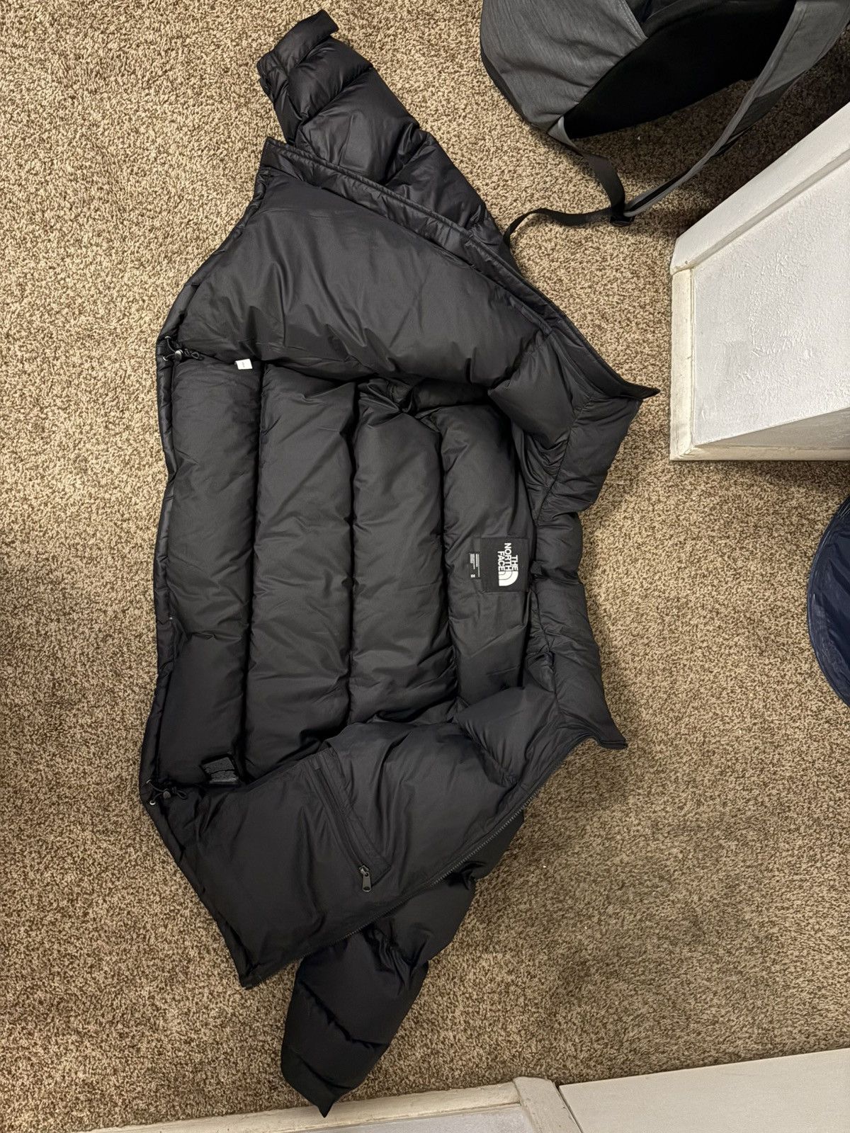 The North Face Black North Face Puffer Size US M / EU 48-50 / 2 - 2 Thumbnail