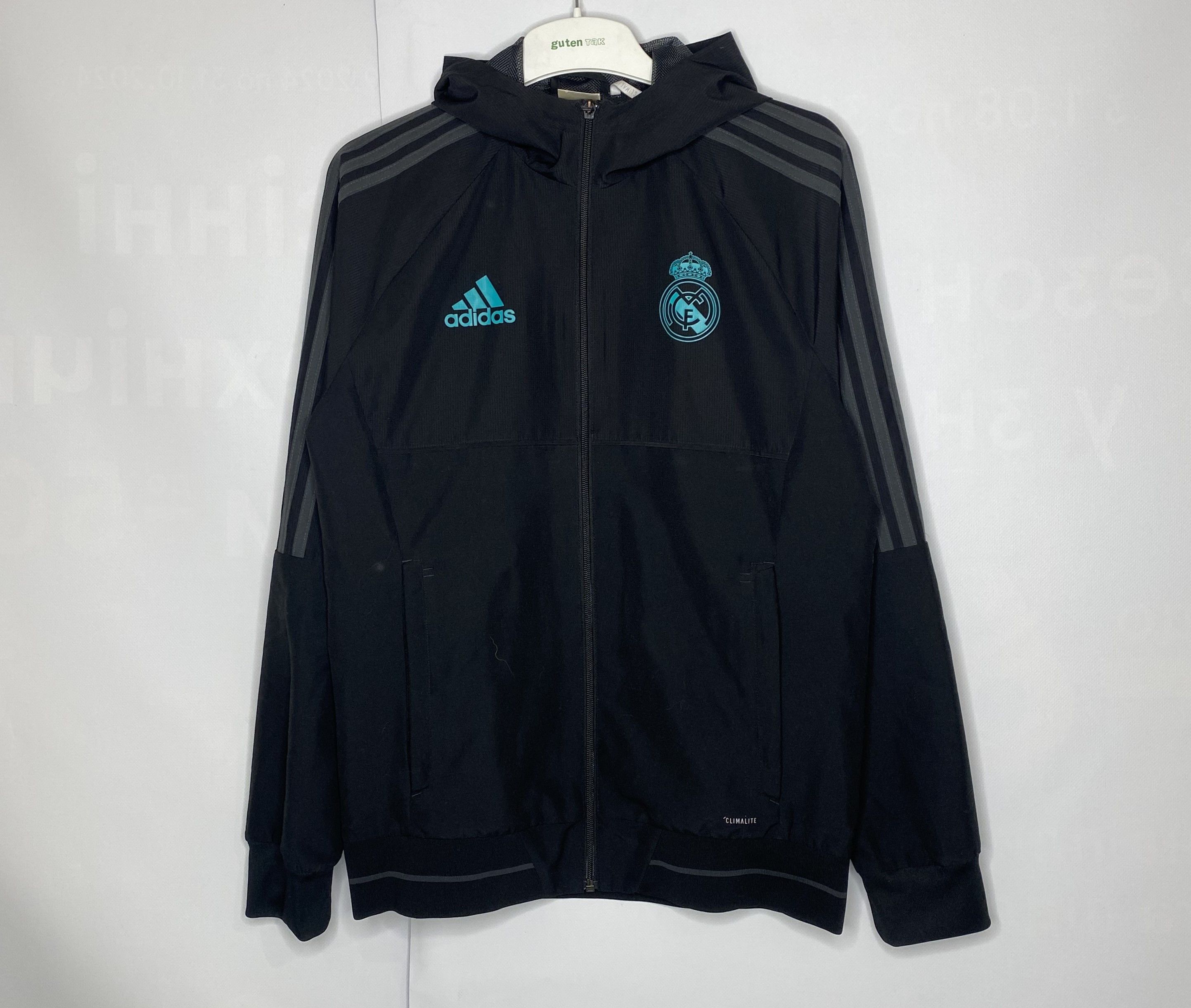 Adidas REAL MADRID 2017 2018 TRAINING FOOTBALL SOCCER JACKET ADIDAS Size US S / EU 44-46 / 1 - 1 Thumbnail