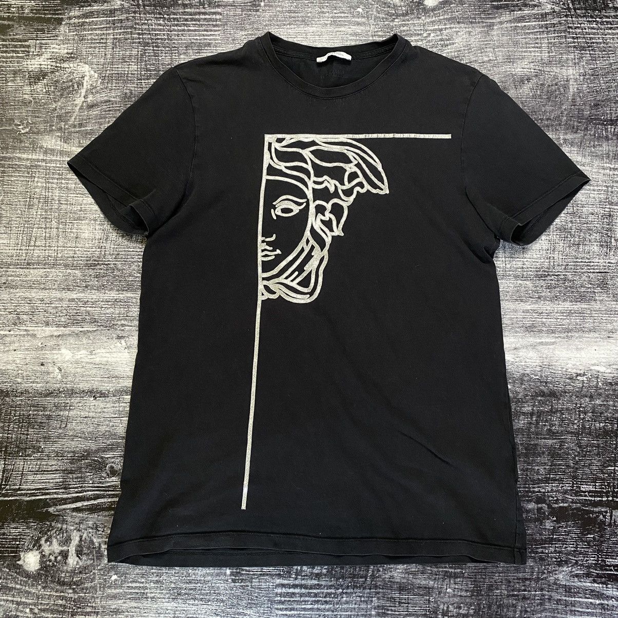 Versace Versace Medusa Line Art Slim Fit T-Shirt – Black Graphic Tee Size US M / EU 48-50 / 2 - 1 Thumbnail