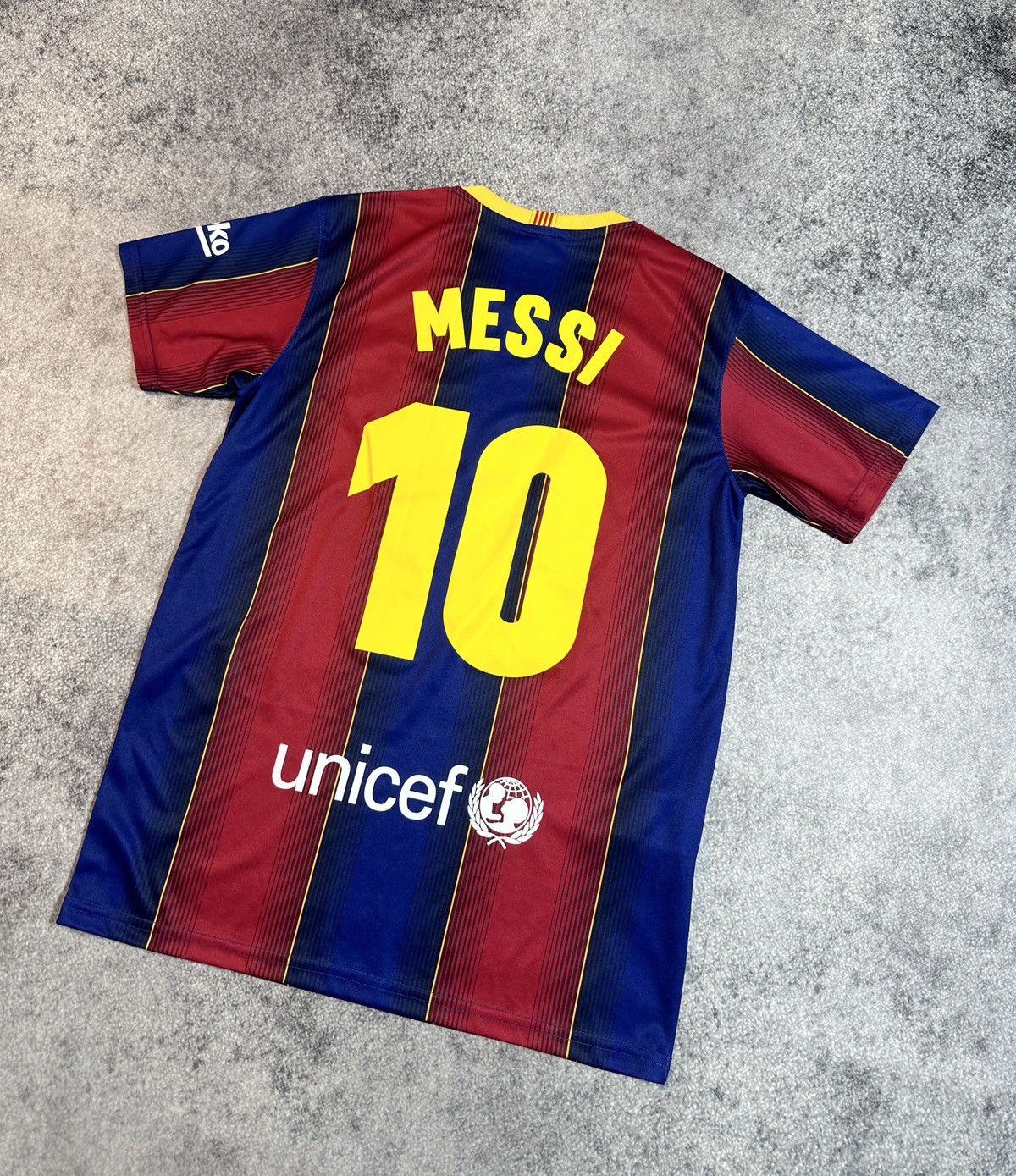 Other Vintage Nike F.C.Barcelona 10 Messi Soccer Jersey Blokecore Size US S / EU 44-46 / 1 - 1 Thumbnail