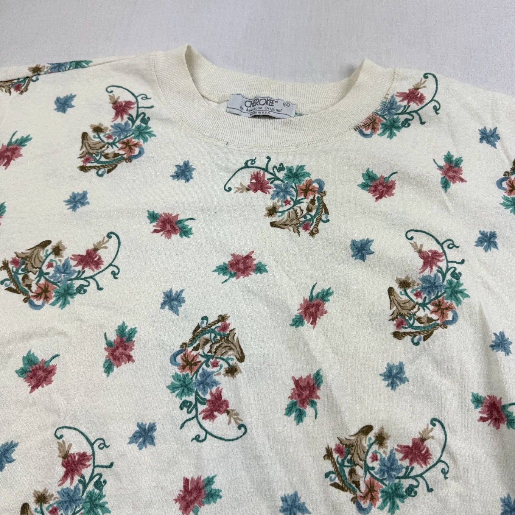 Cherokee VINTAGE Cherokee Shirt Womens Petite Medium White Floral 80s 90s Long Sleeve Crew Neck Size M / US 6-8 / IT 42-44 - 2 Thumbnail