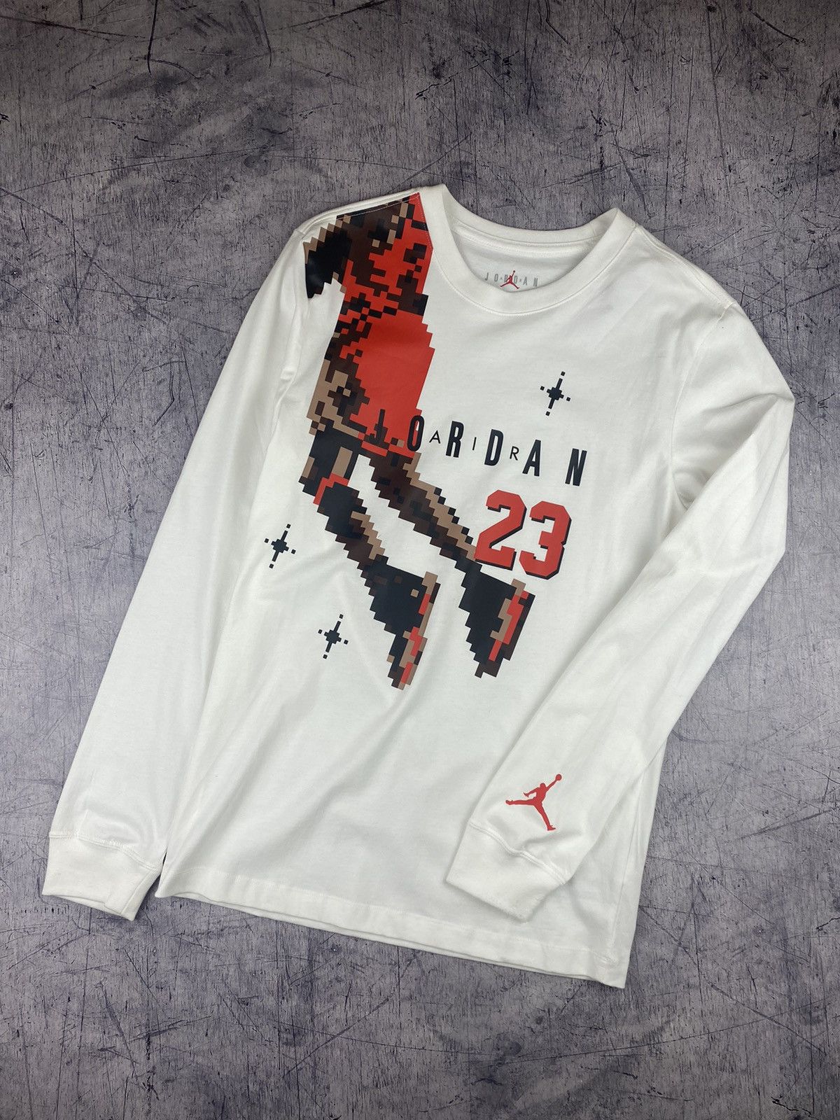 Jordan Brand × Nike Nike Air Jordan Big Logo Long Sleeve Size S Size US S / EU 44-46 / 1 - 2 Thumbnail