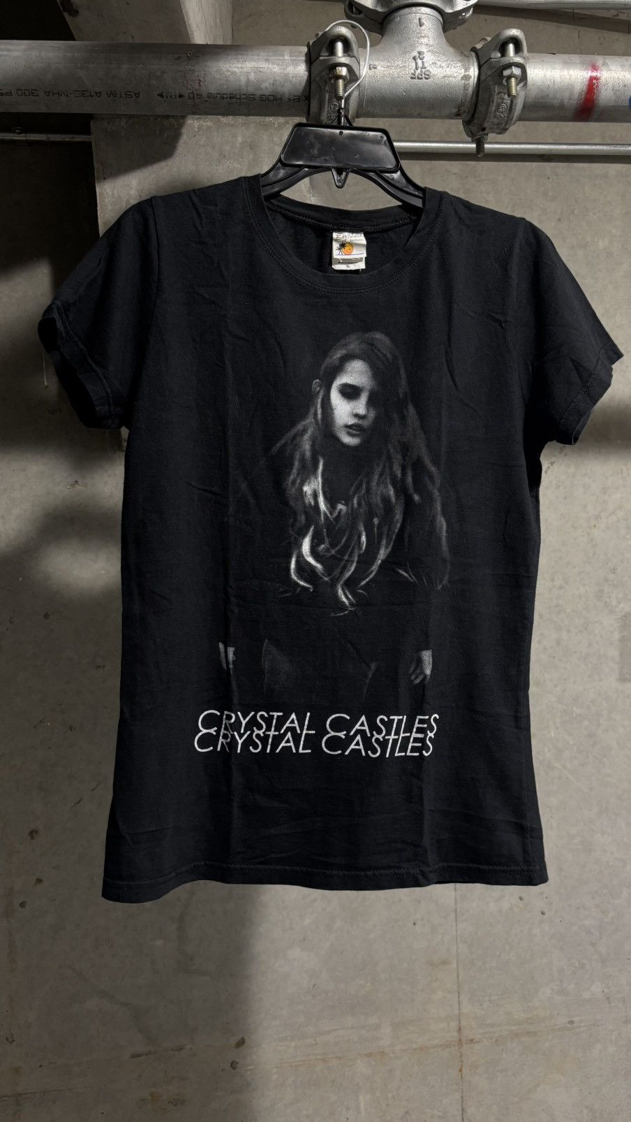 Band Tees Crystal Castles (ll) Album Tee Size US M / EU 48-50 / 2 - 1 Thumbnail