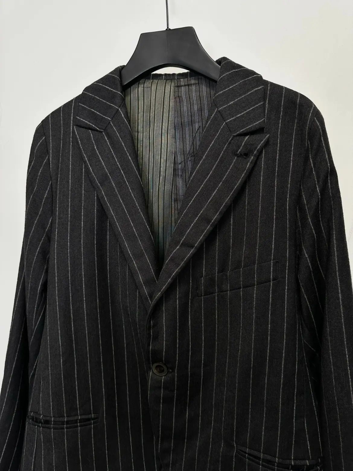 Geoffrey B. Small Geoffrey B. Small Geoffrey B.Small Piacenzela 1733spa Stri Size US S / EU 44-46 / 1 - 6 Thumbnail