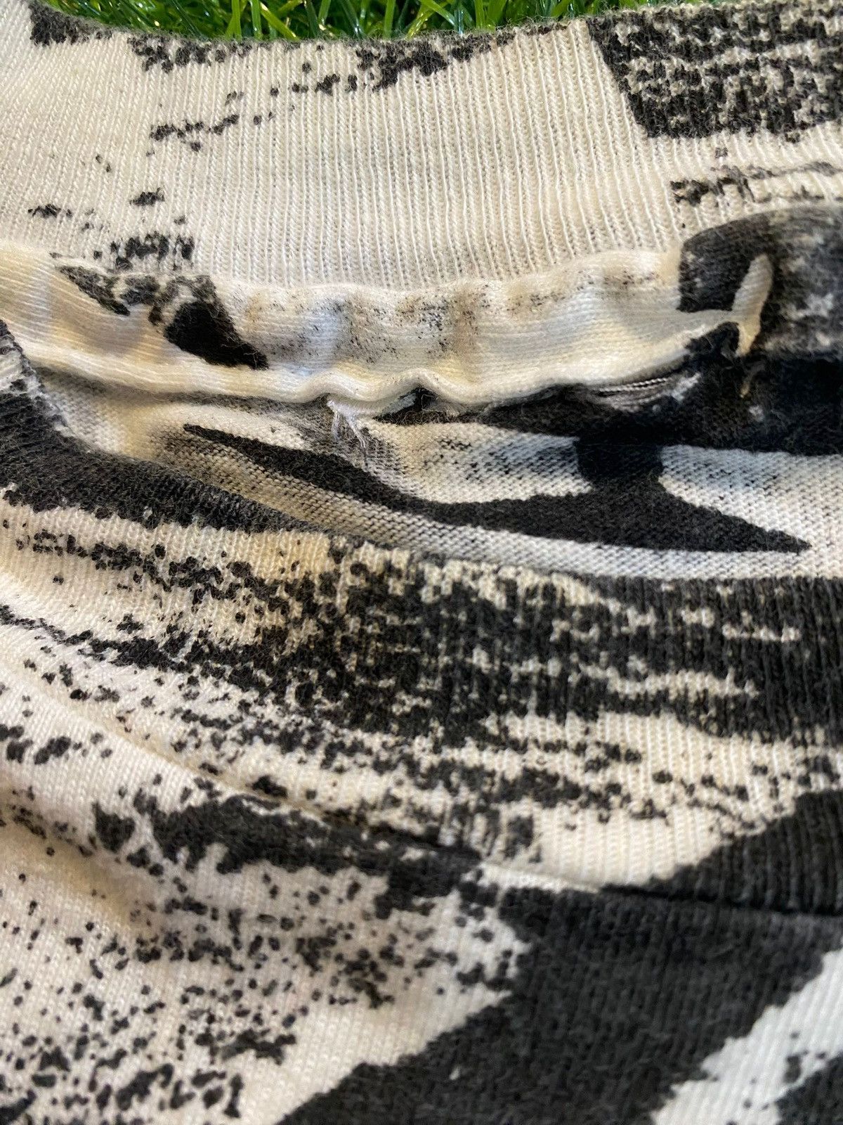 Vintage Vintage 90s hawaii AOP all over print t shirt size M/L Size US M / EU 48-50 / 2 - 3 Thumbnail