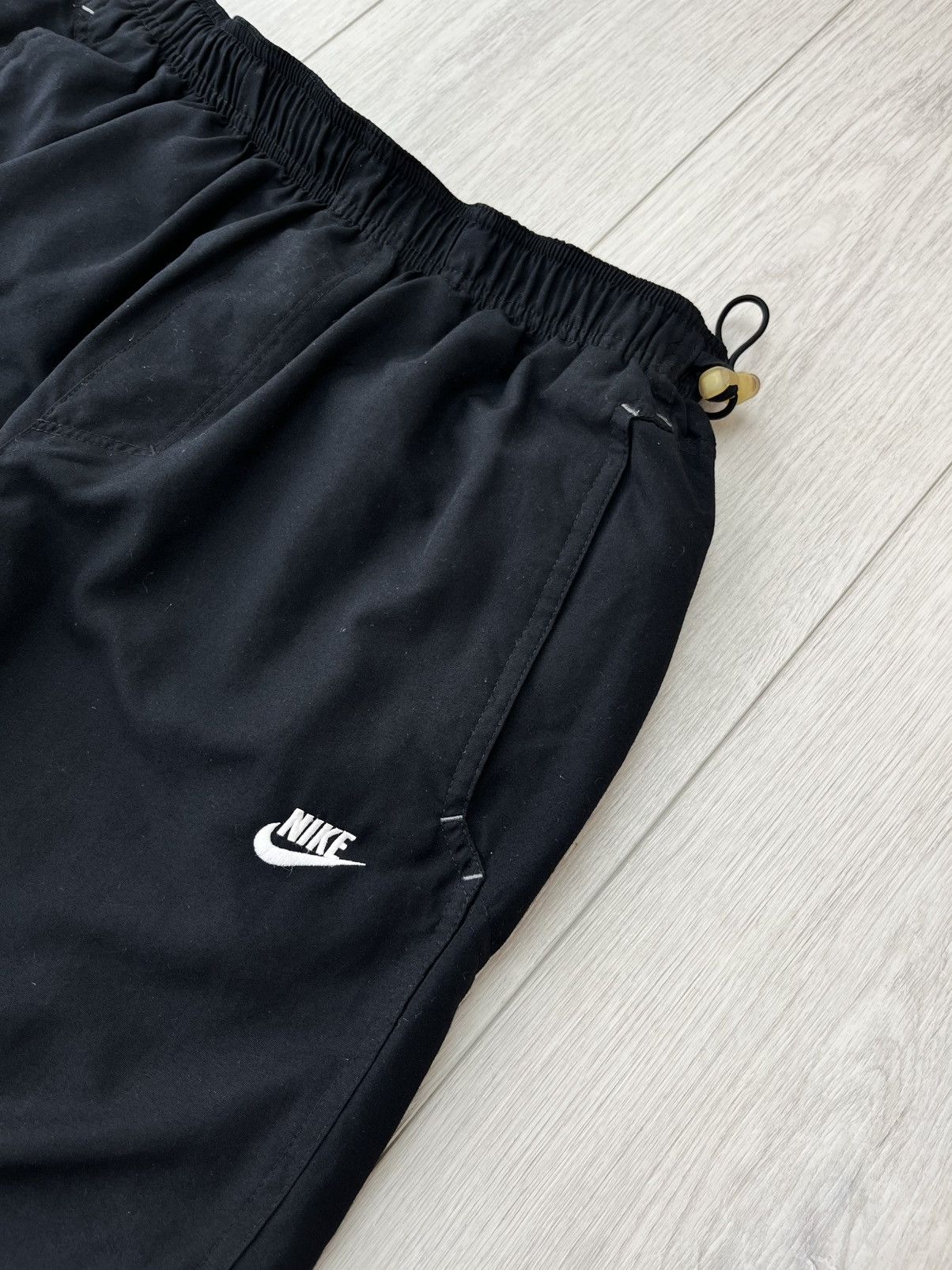 Nike Vintage Nike Baggy Track Pants AirMax 95 Y2K 90s Drill Hype Size US 32 / EU 48 - 9 Thumbnail