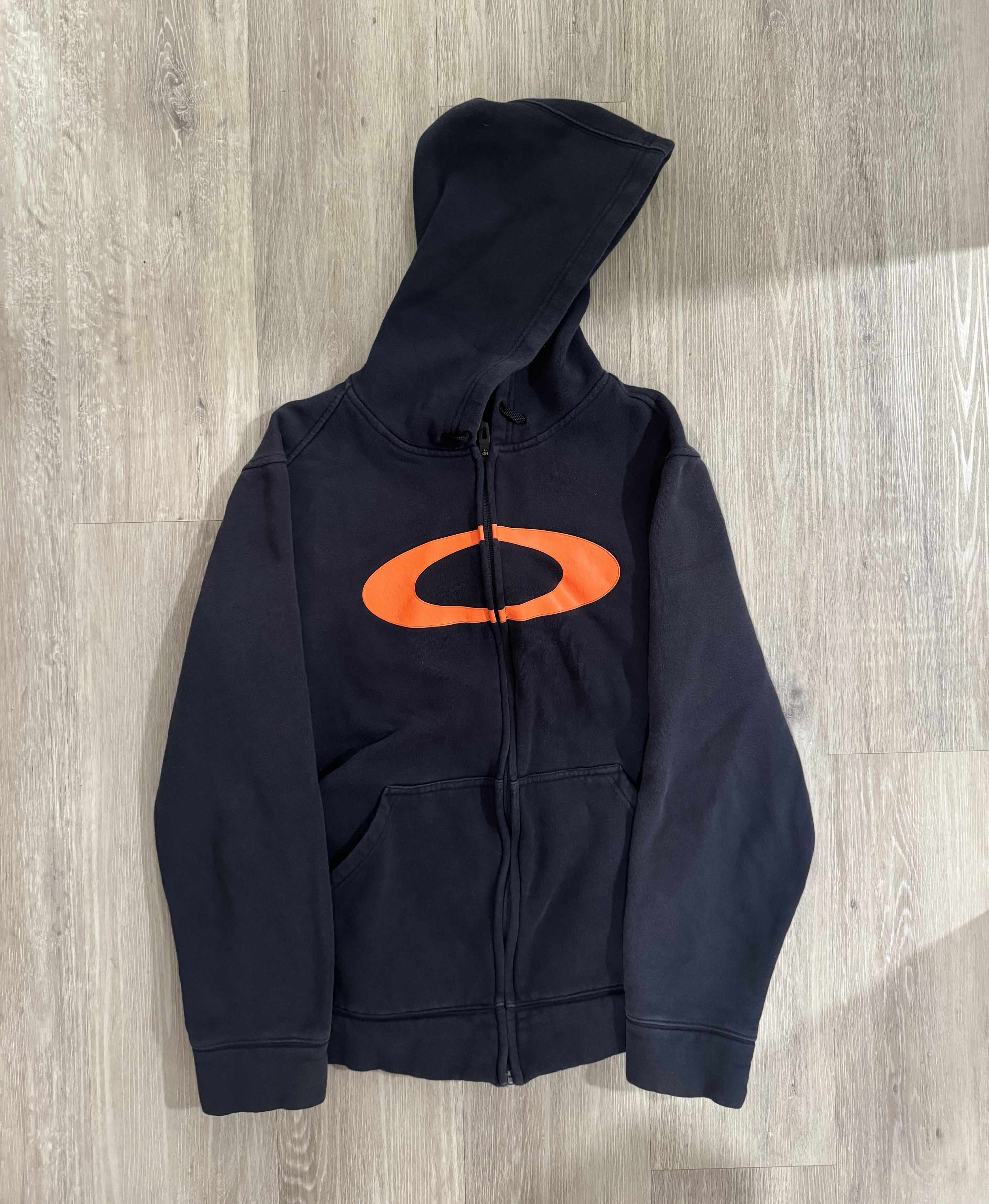 Oakley × Vintage Vintage Oakley Zip Up Hoodie | Grailed