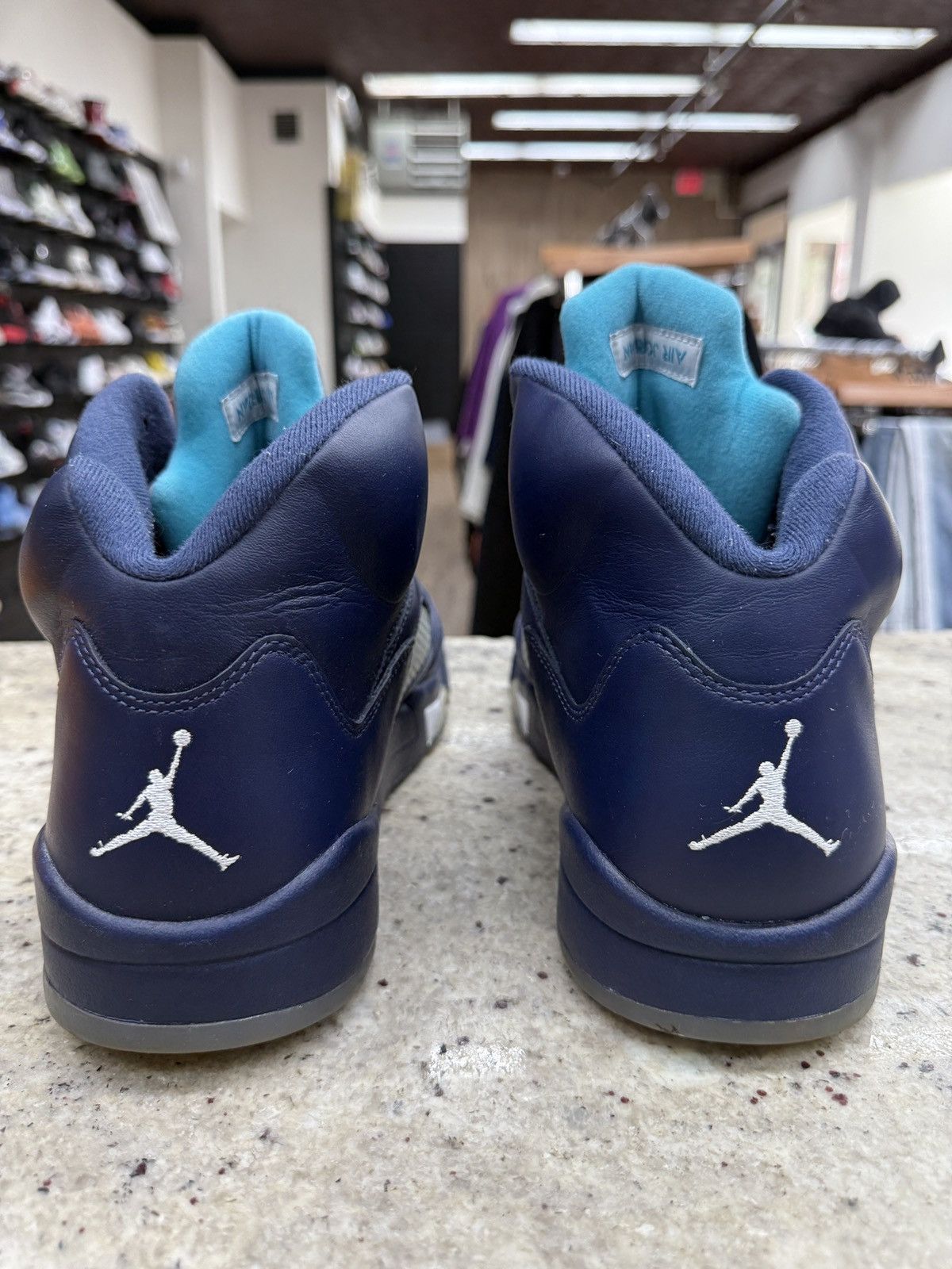 Jordan Brand Air Jordan Retro 5 Pre-Grapes Size US 13 / EU 46 - 4 Thumbnail