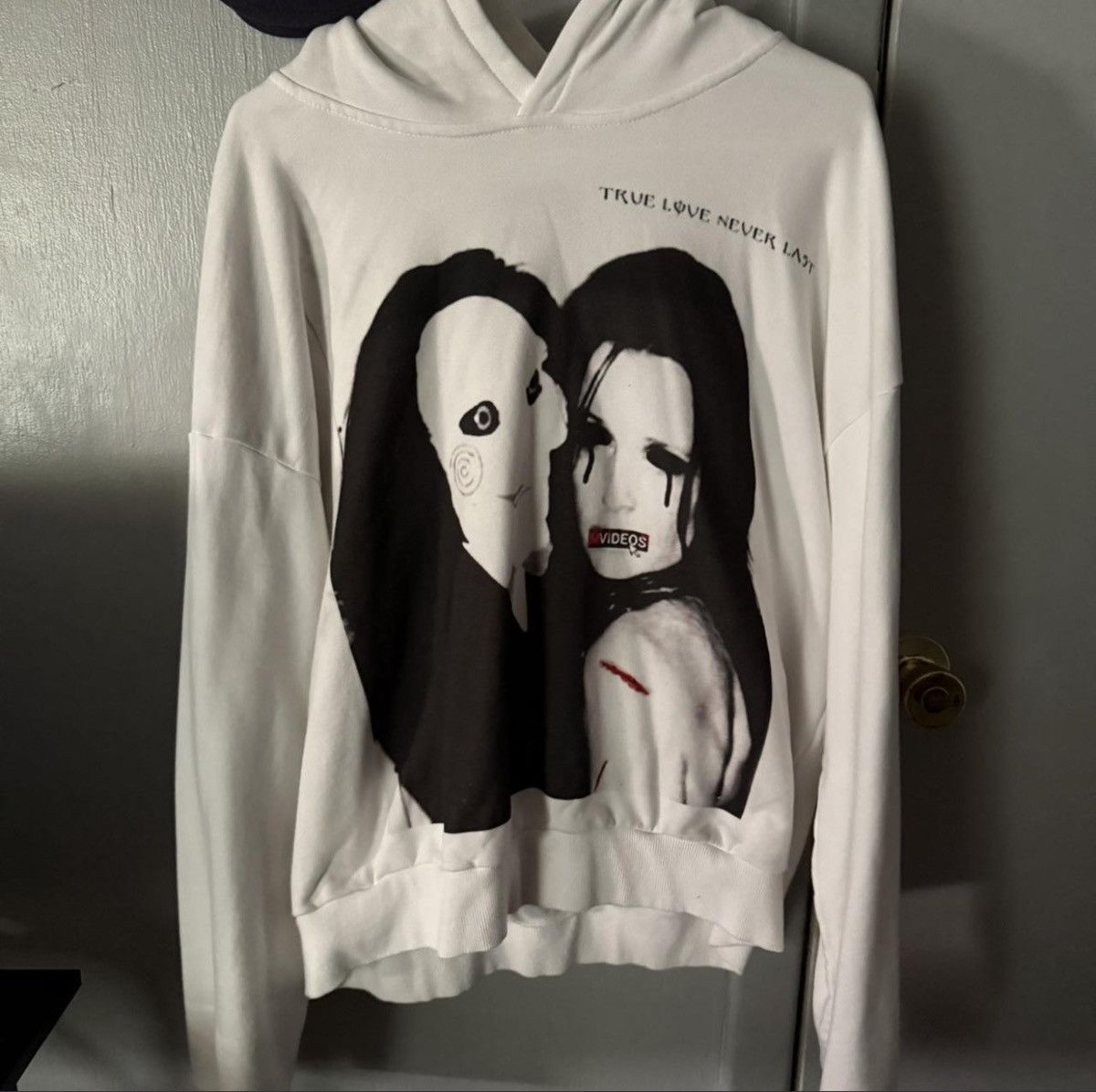 Droland Miller droland miller v5 “love kills” hoodie Size US L / EU 52-54 / 3 - 1 Thumbnail