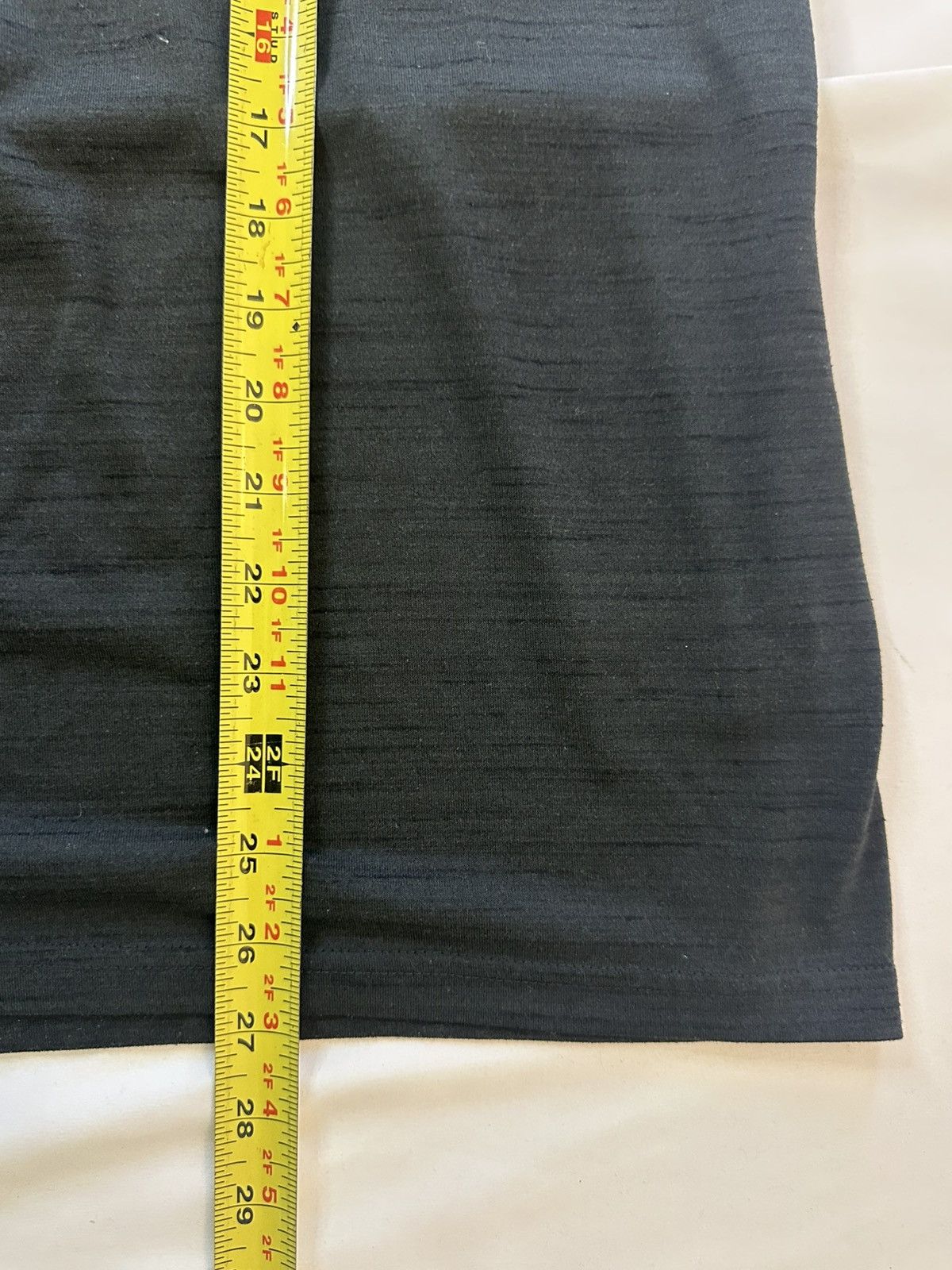 Nike Nike Men’s Medium Charcoal/Dry Fit/Tank Top/Athletic Size US M / EU 48-50 / 2 - 5 Thumbnail