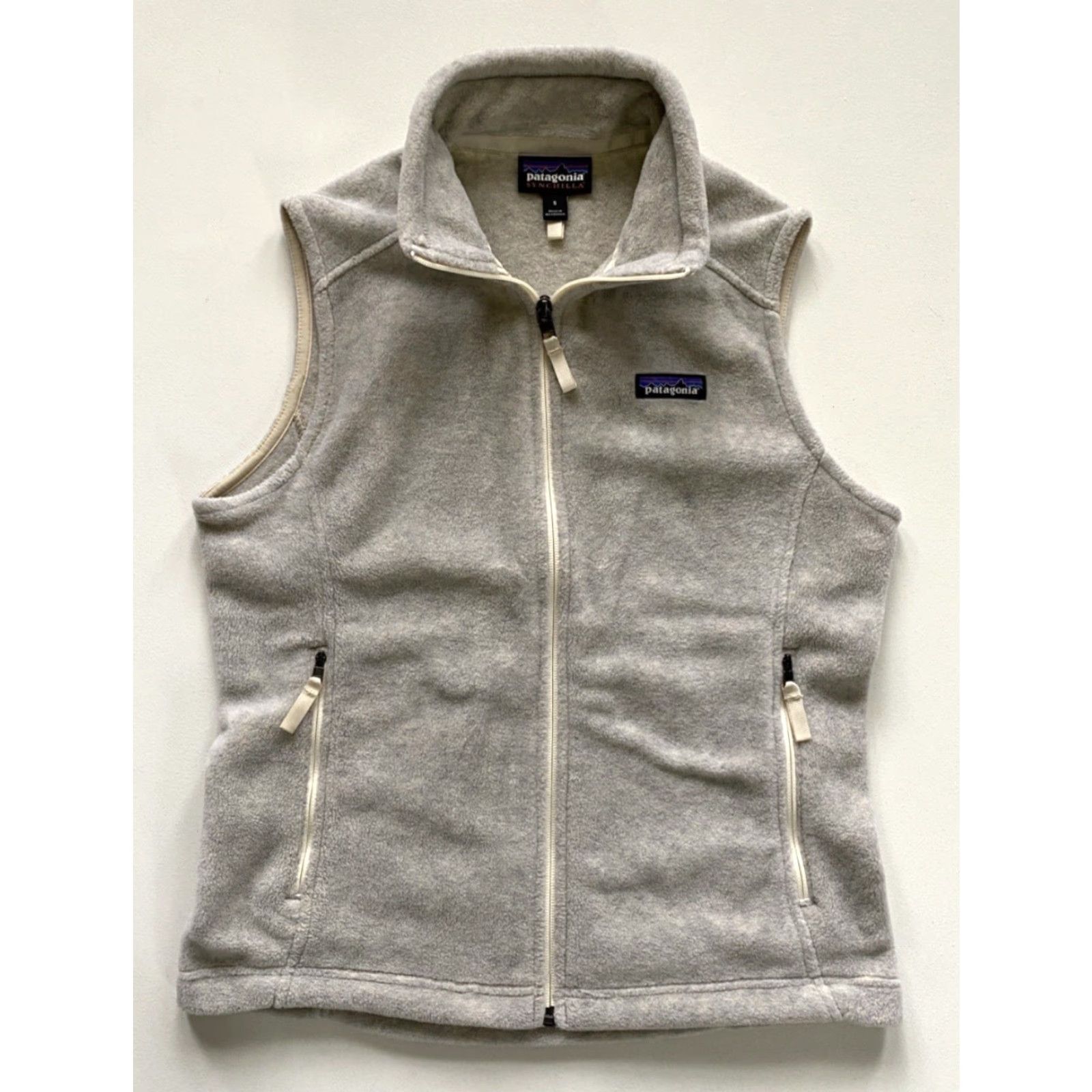 Patagonia Patagonia Women's Vest Synchilla Full Zip Oat Solid Small Size S / US 4 / IT 40 - 2 Thumbnail