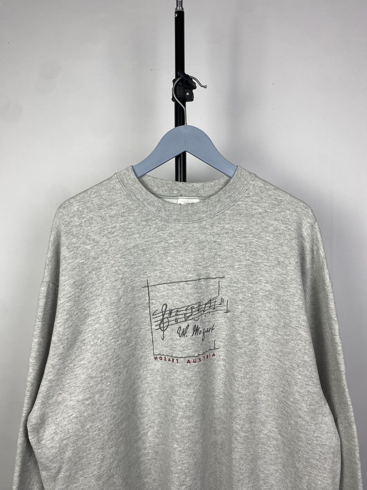 Vintage Vintage 90s rare Mozart music composer Sweatshirt Size US L / EU 52-54 / 3 - 2 Thumbnail