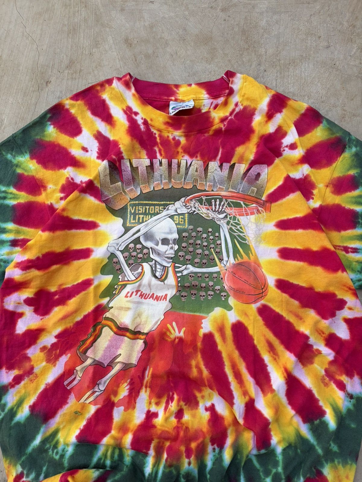 Band Tees Vintage 1992 Lithuania Olympic Basketball Grateful Dead Tee Size US XL / EU 56 / 4 - 2 Thumbnail