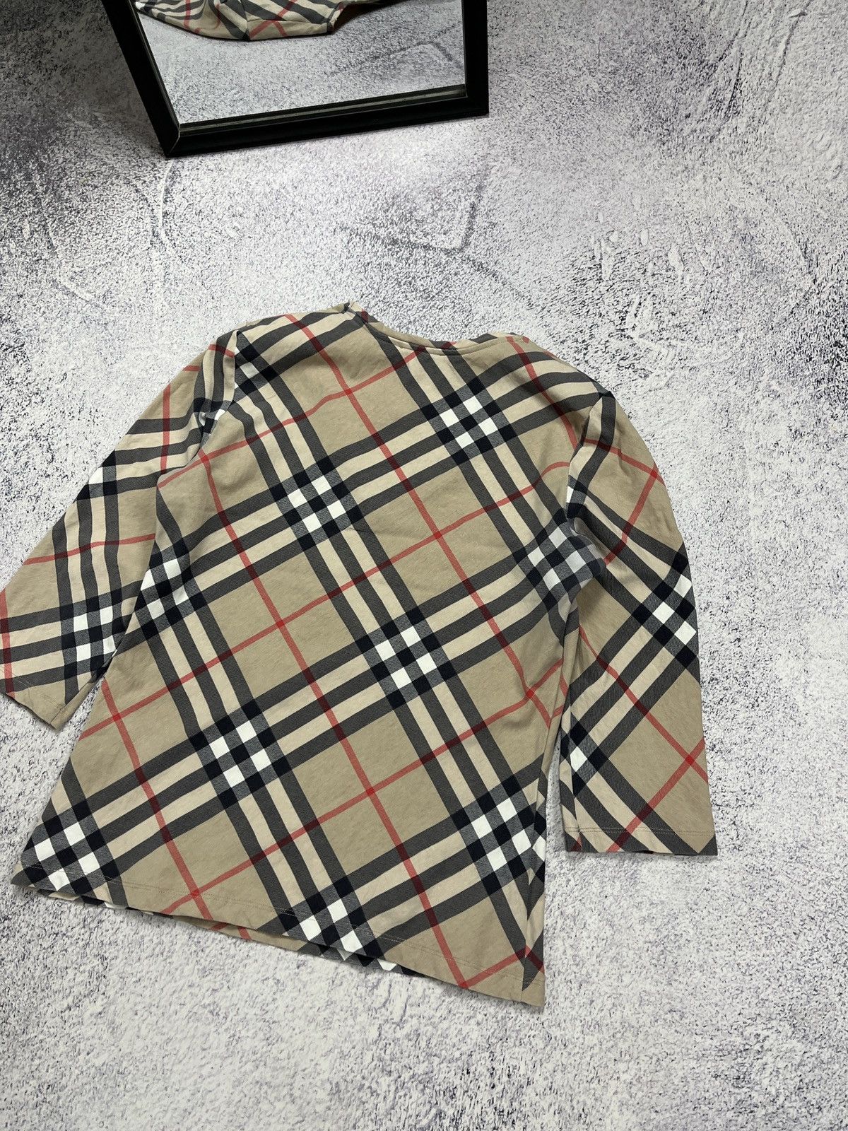 Burberry Burberry London Nova Check V Neck Long Sleeve Shirt Luxury Size XL / US 12-14 / IT 48-50 - 11 Thumbnail