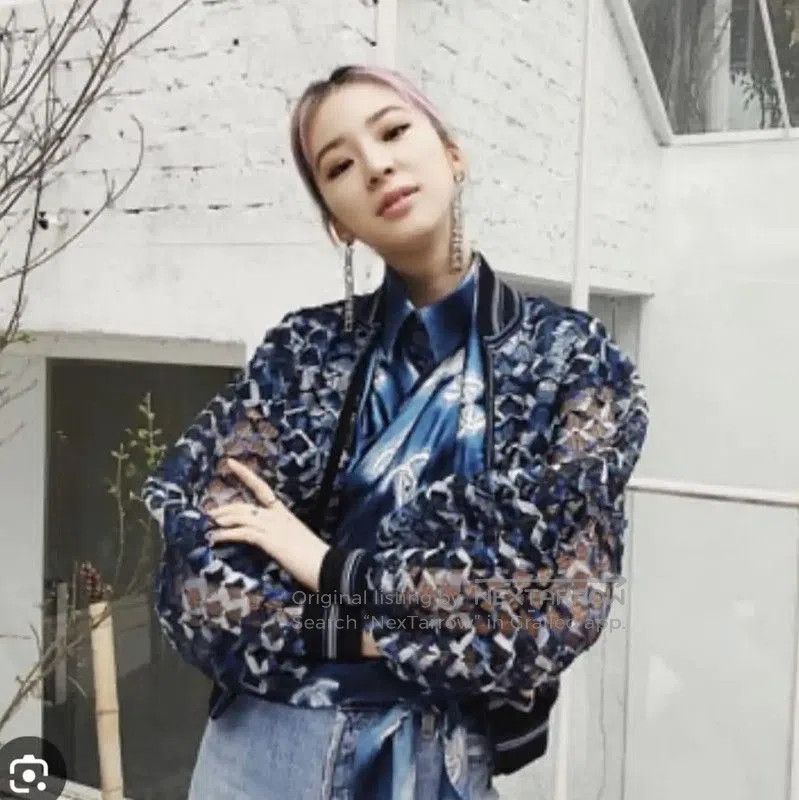 Chanel Chanel Women's Blue Polyester Jacket . Size S / US 4 / IT 40 - 2 Thumbnail